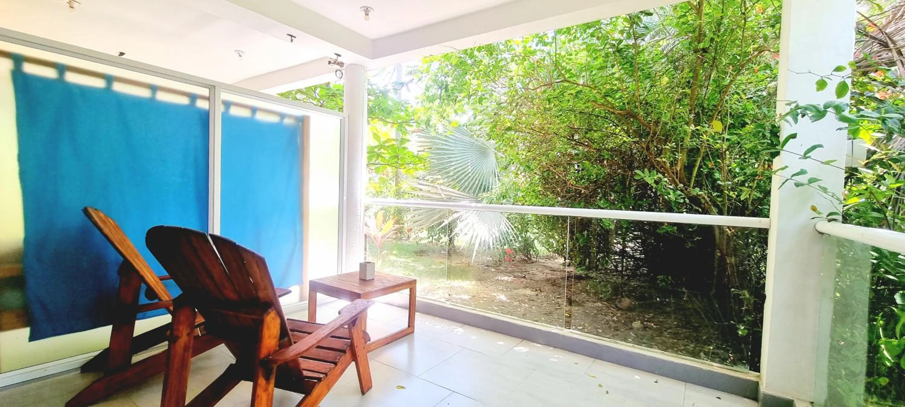 Blue Mango Beach Hotel