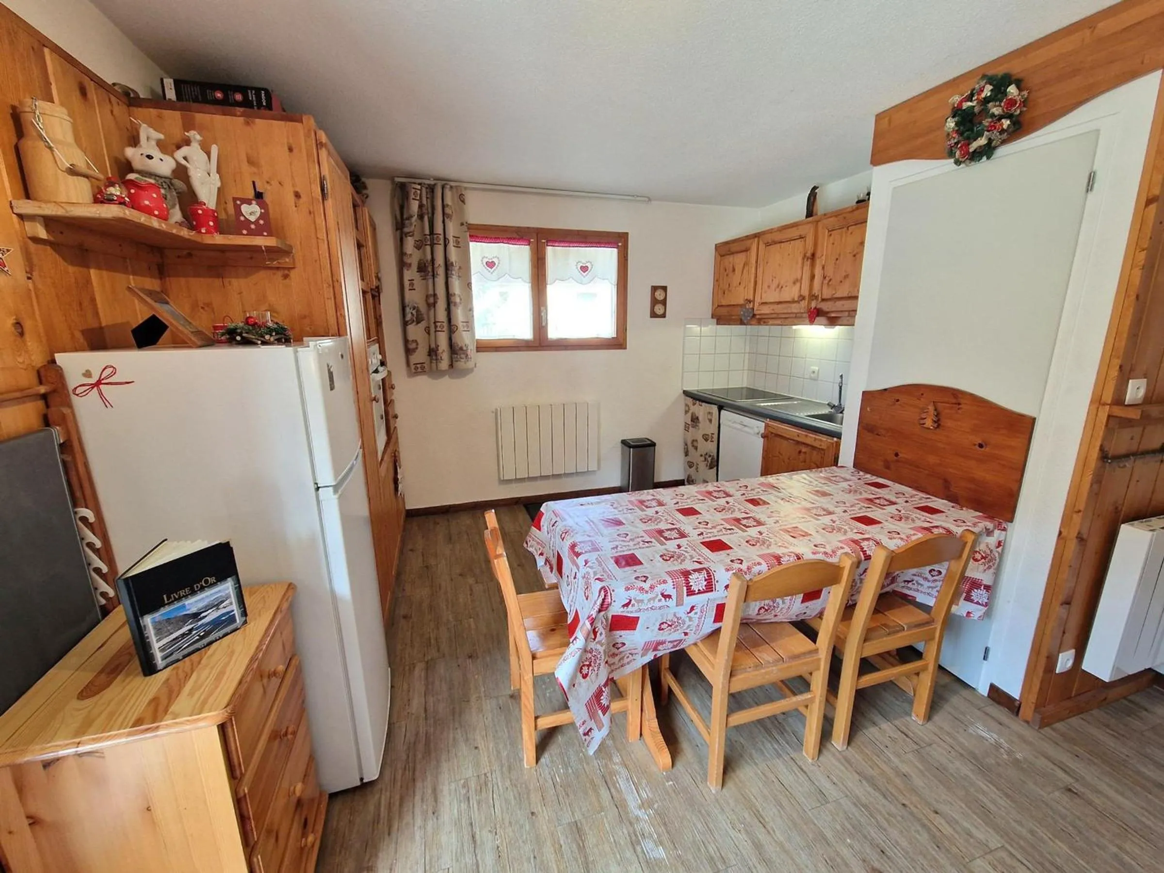 Appartement cosy 4/6 pers Valfréjus, proche pistes et centre - FR-1-265-171
