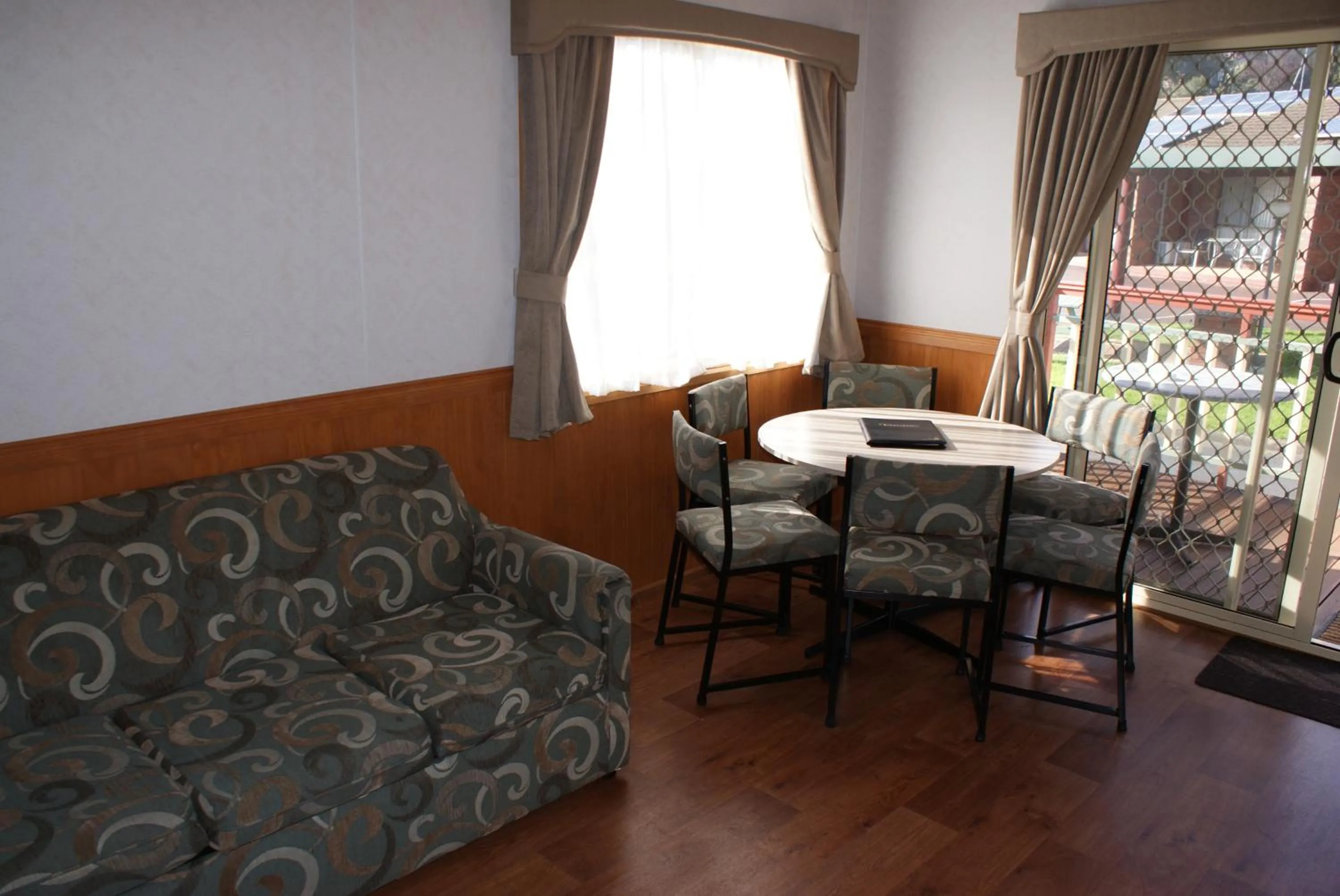 Living room in Warrnambool Motel and Holiday Park
