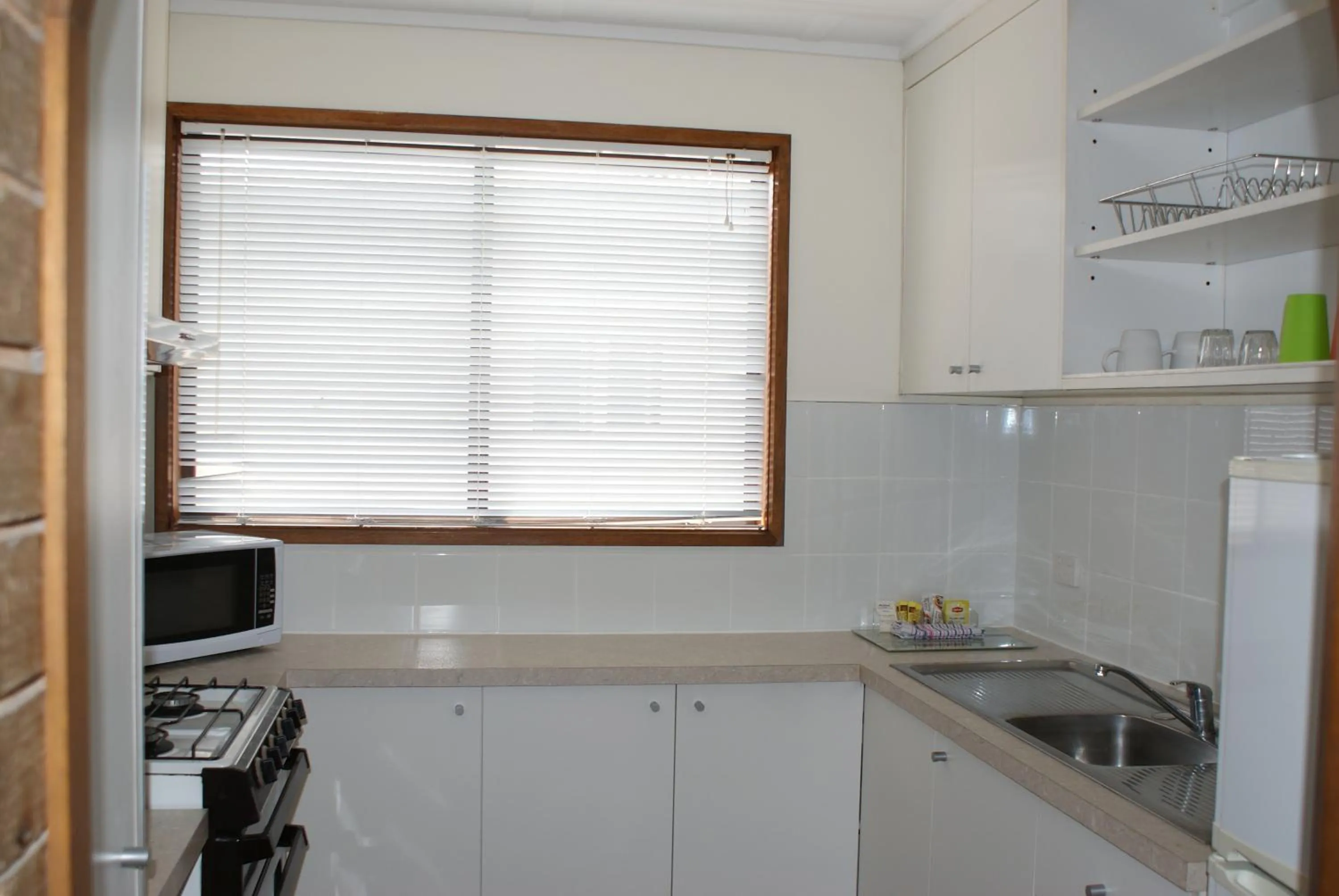 Kitchen or kitchenette in Warrnambool Motel and Holiday Park