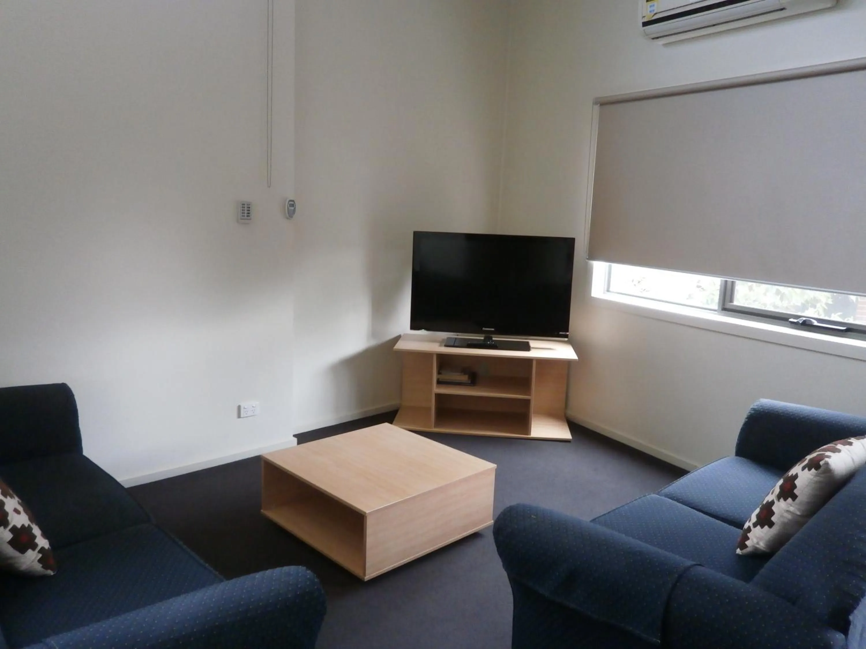 Living room in Sovereign Views Apartments