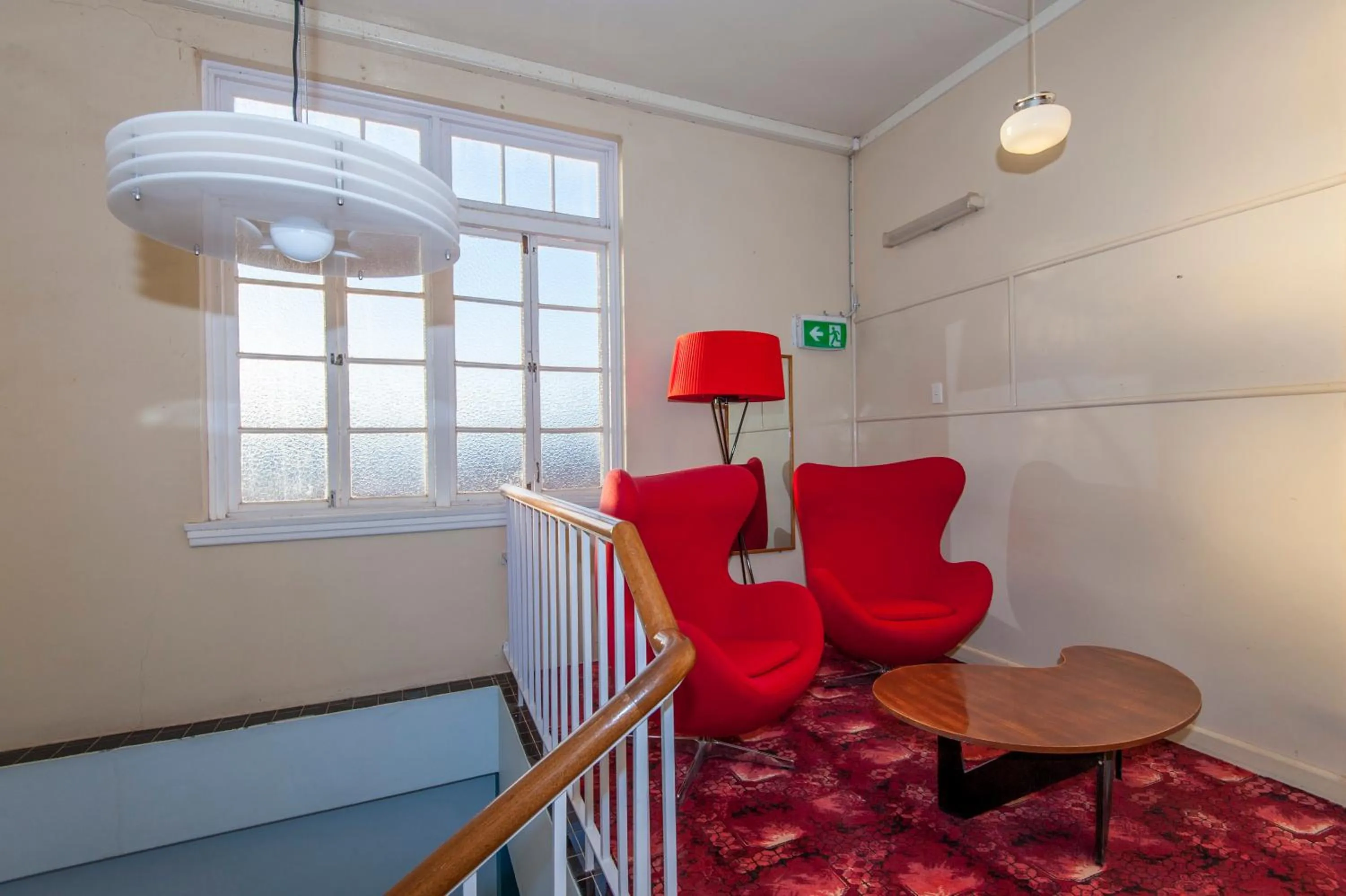 Communal lounge/ TV room in North Gregory Hotel