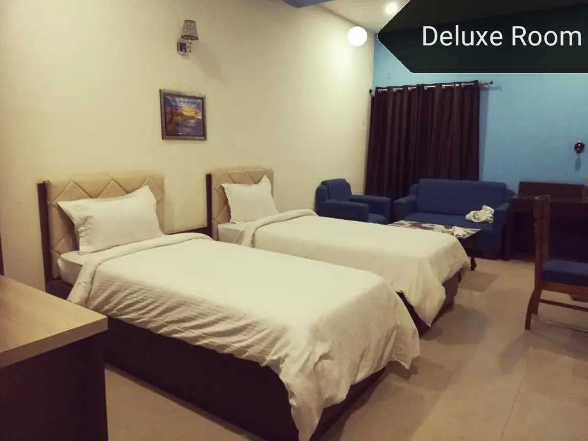 Standard Twin Room - single occupancy in Comfort Inn Shubhra, Ghazipur Standard Twin Room - single occupancy in Comfort Inn Shubhra, Ghazipur
