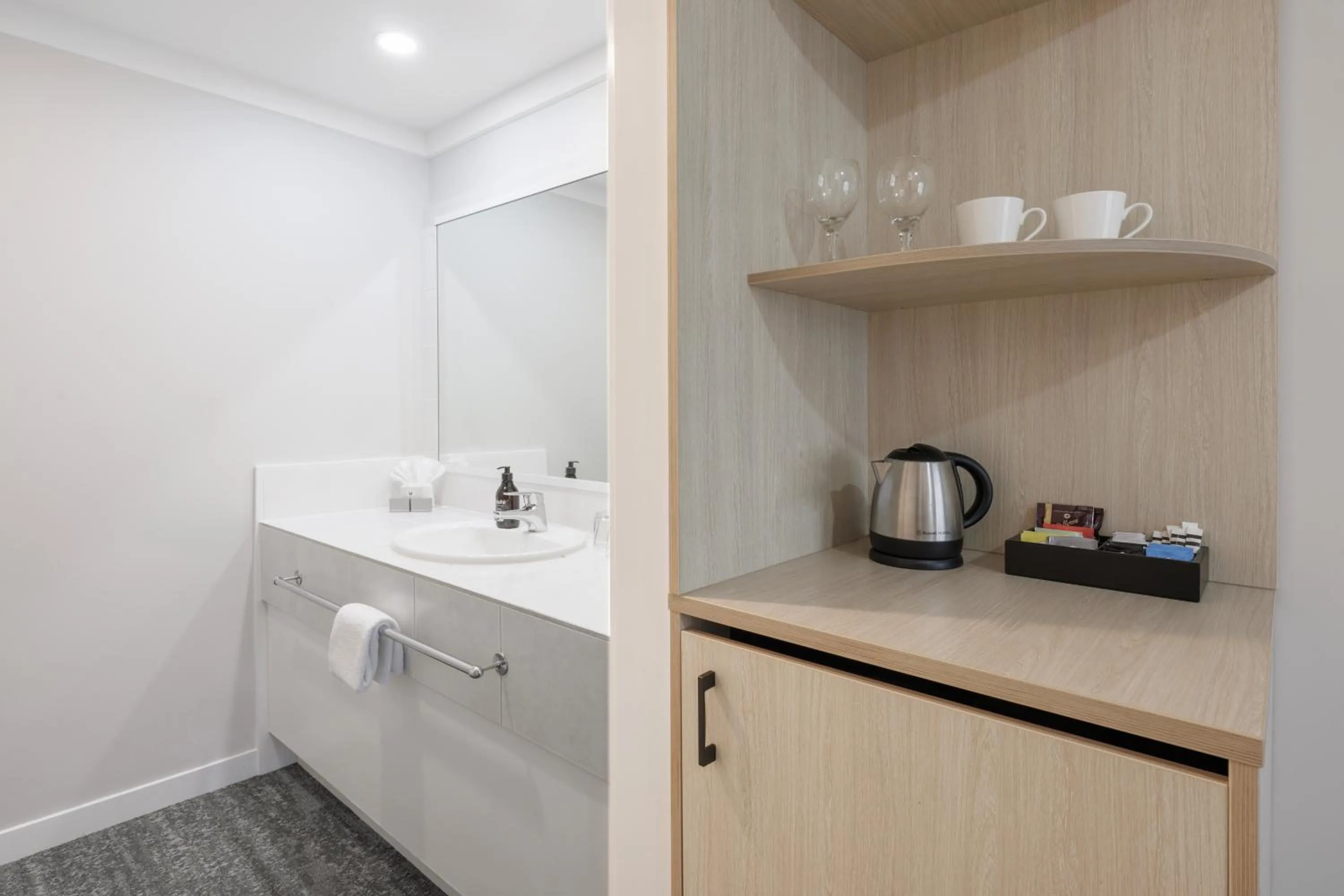 Coffee/tea facilities in Copthorne Hotel & Resort Bay Of Islands