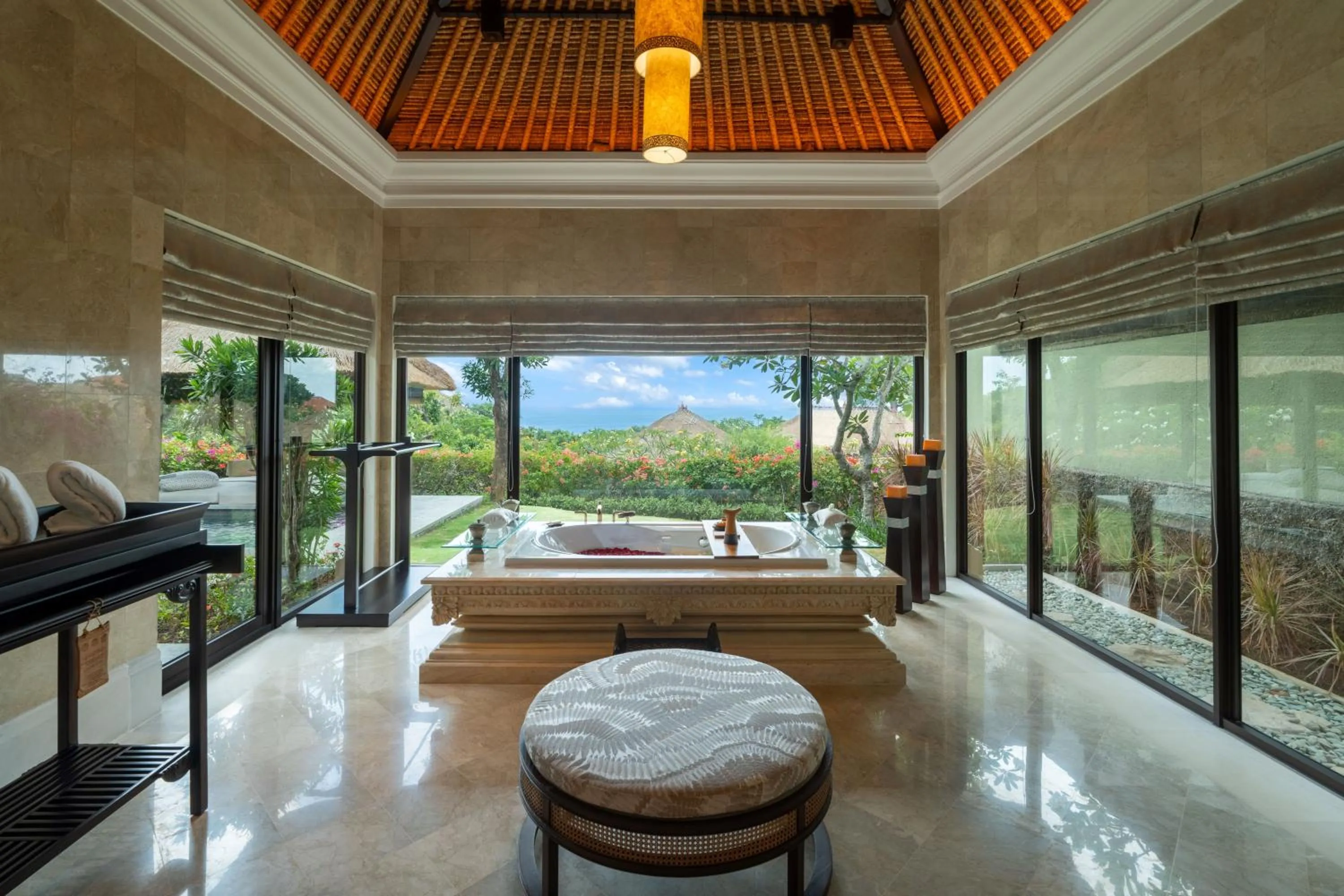 Bath in AYANA Villas Bali