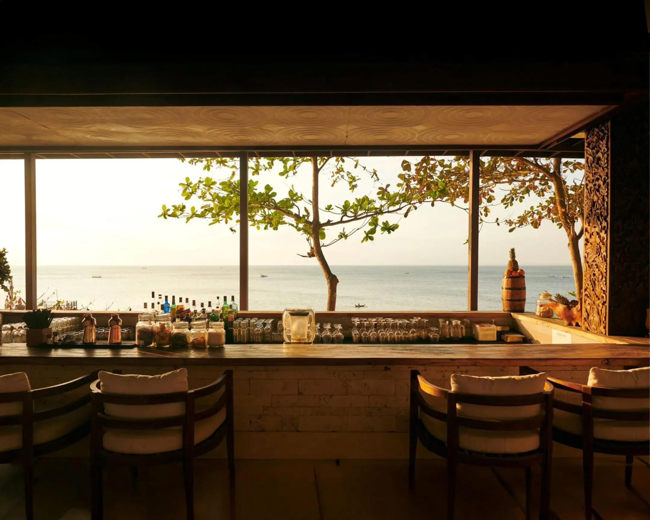 Lounge or bar in AYANA Villas Bali