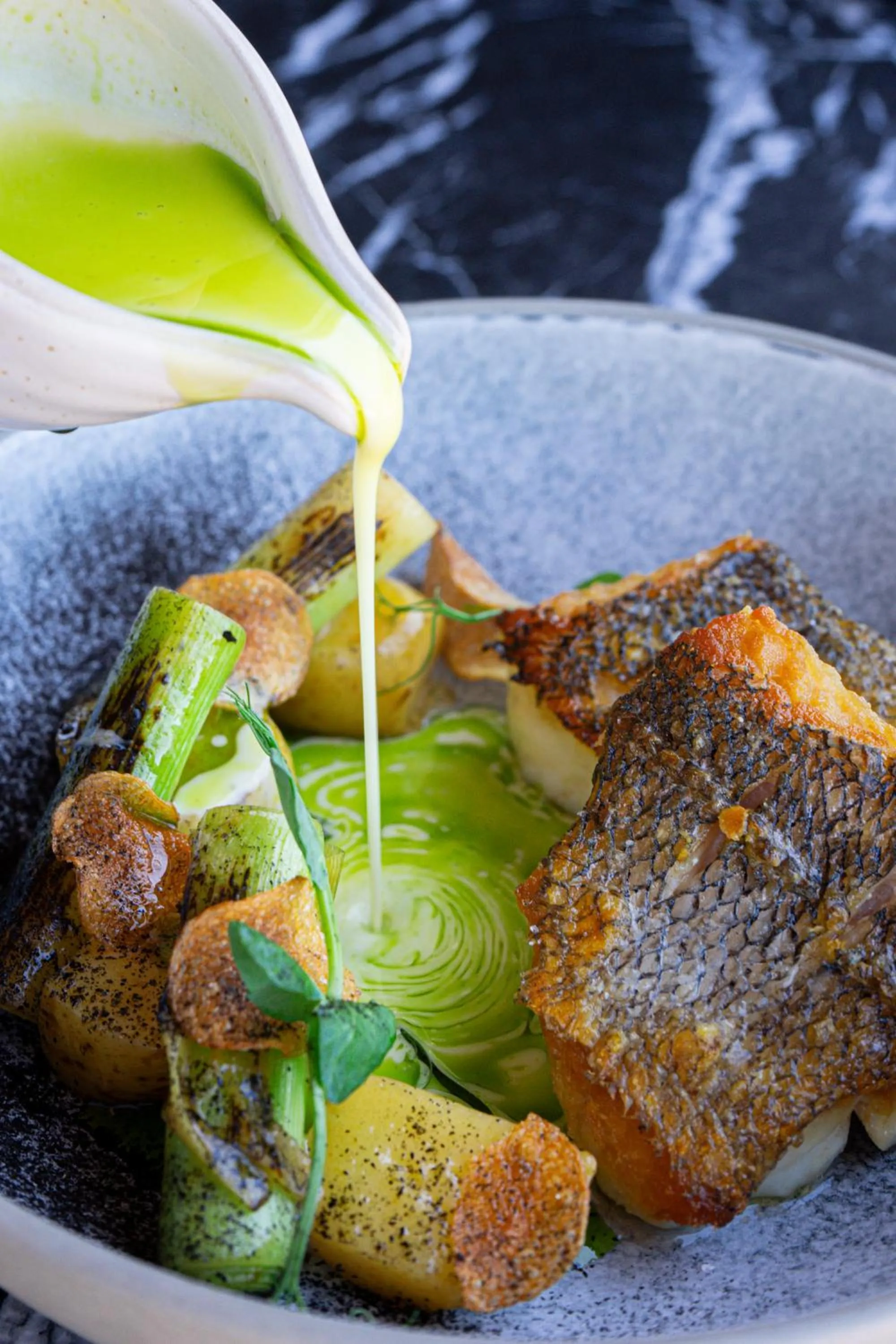 Restaurant/places to eat in Kamana Lakehouse