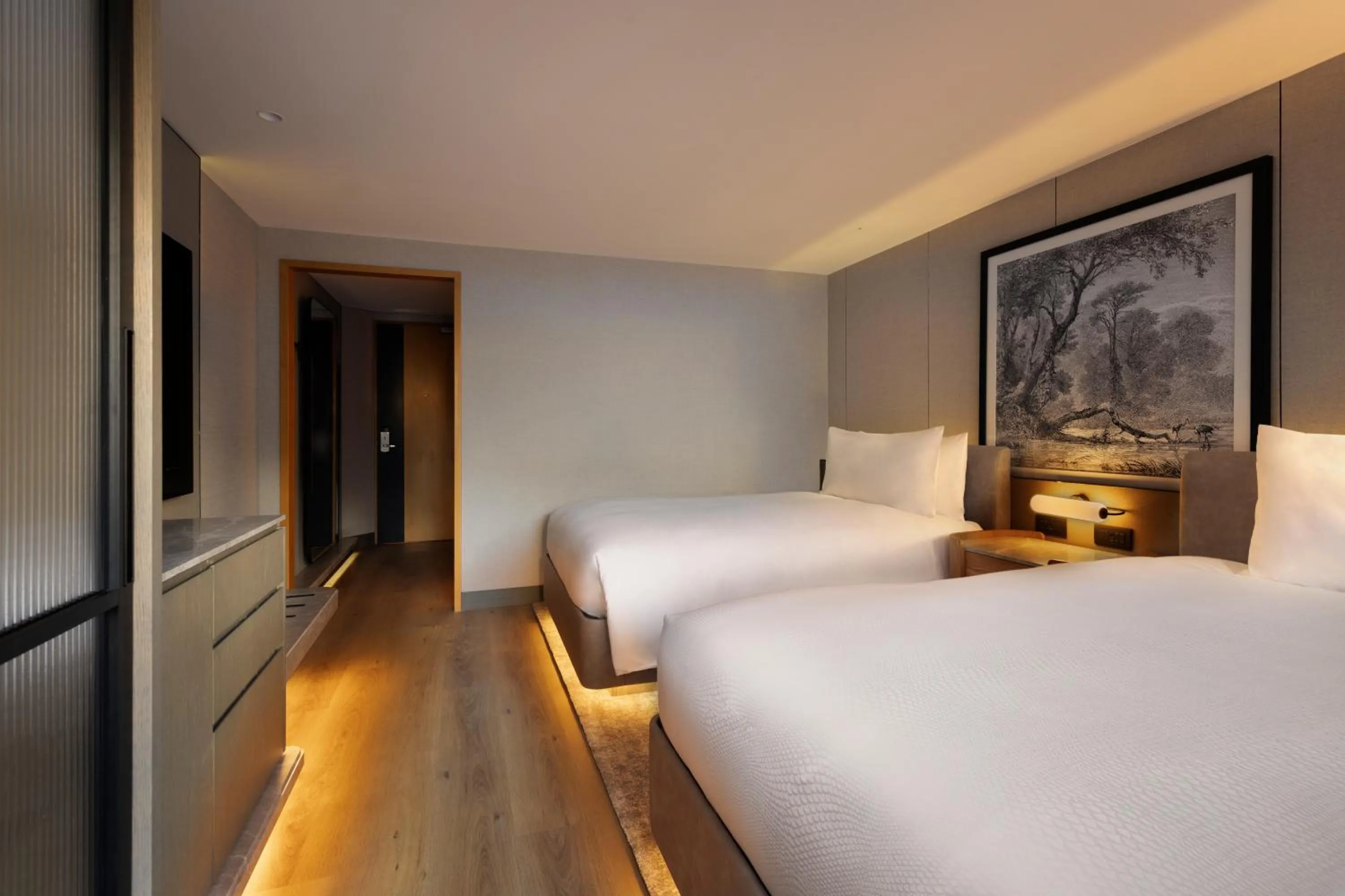 Deluxe Double Guest Room with Two Double Beds - Upper Floor in JW Marriott Auckland
