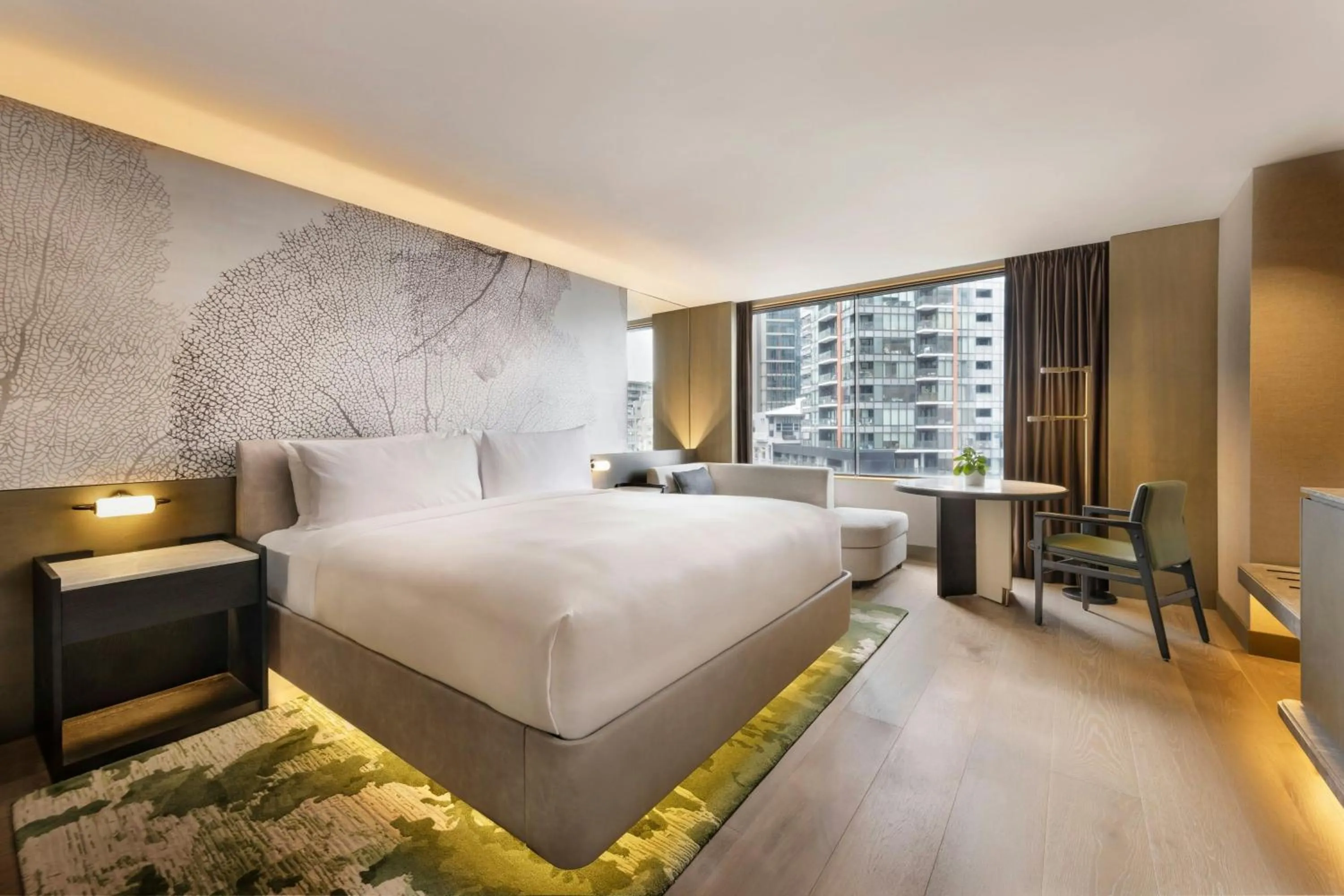 Photo of the whole room, Bed in JW Marriott Auckland