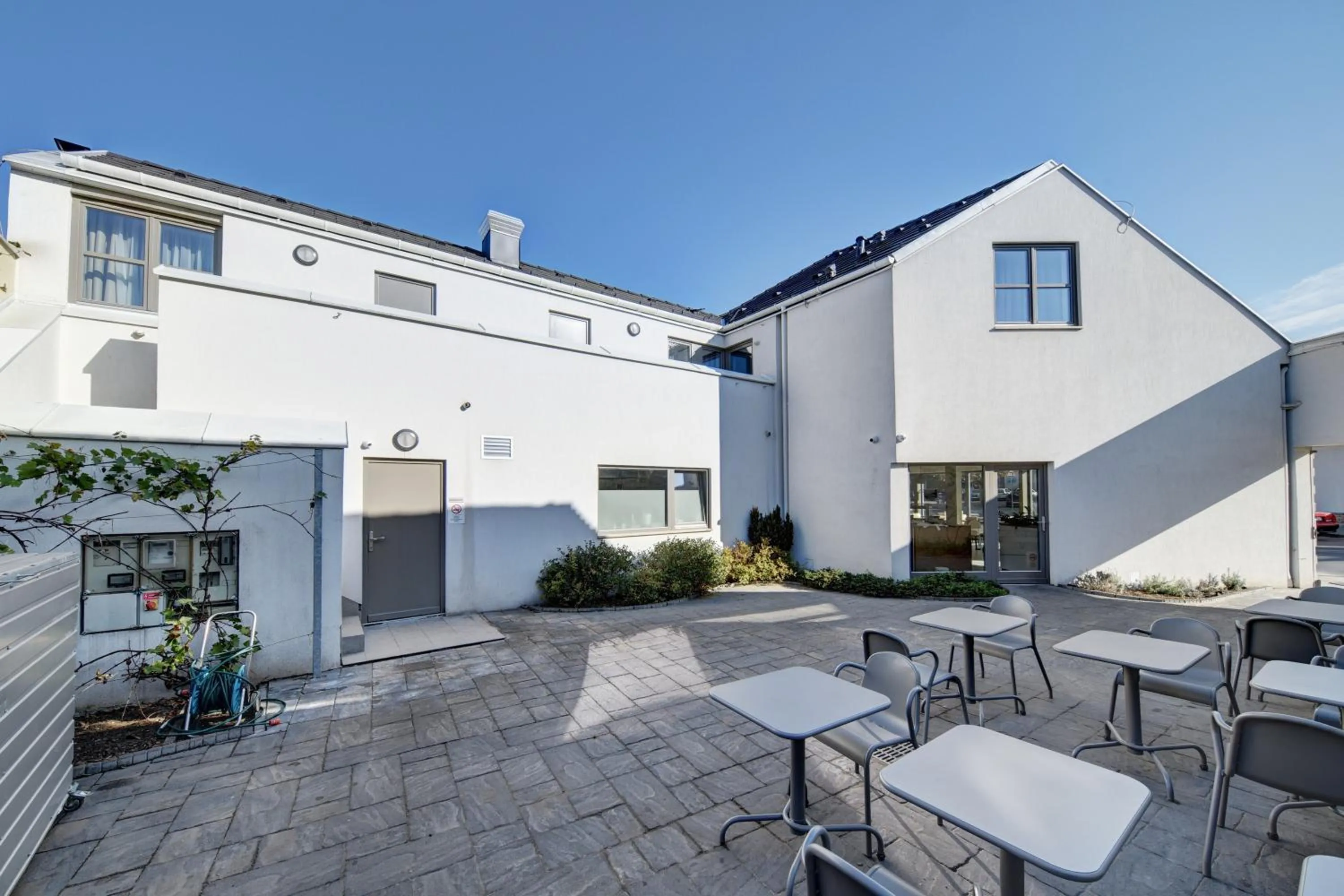 Property building in Fekete Sas Motel