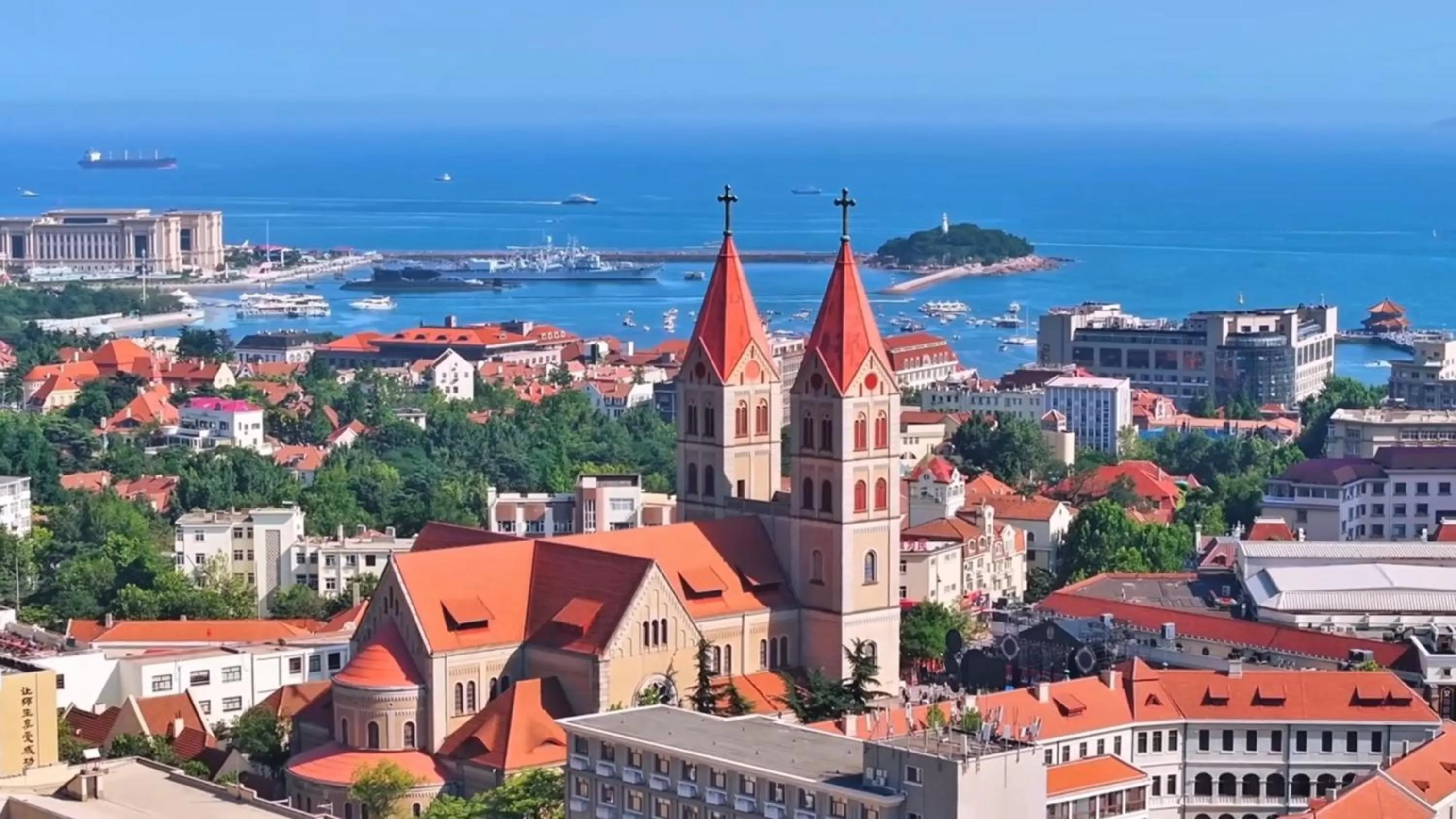 Area and facilities in Holiday Inn Express Qingdao Shibei by IHG