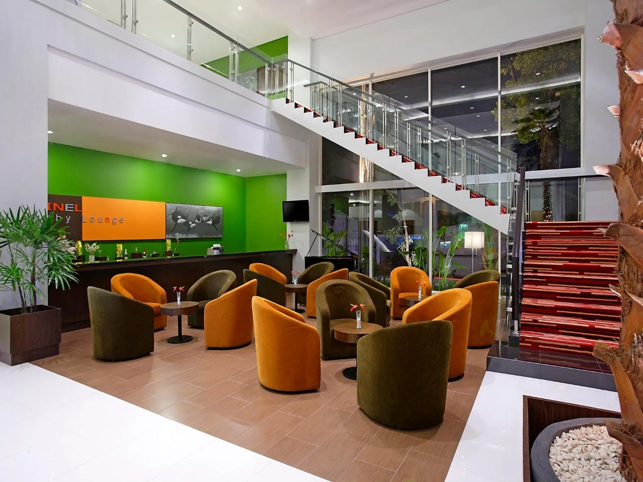 Lobby or reception in Hotel Santika Palu