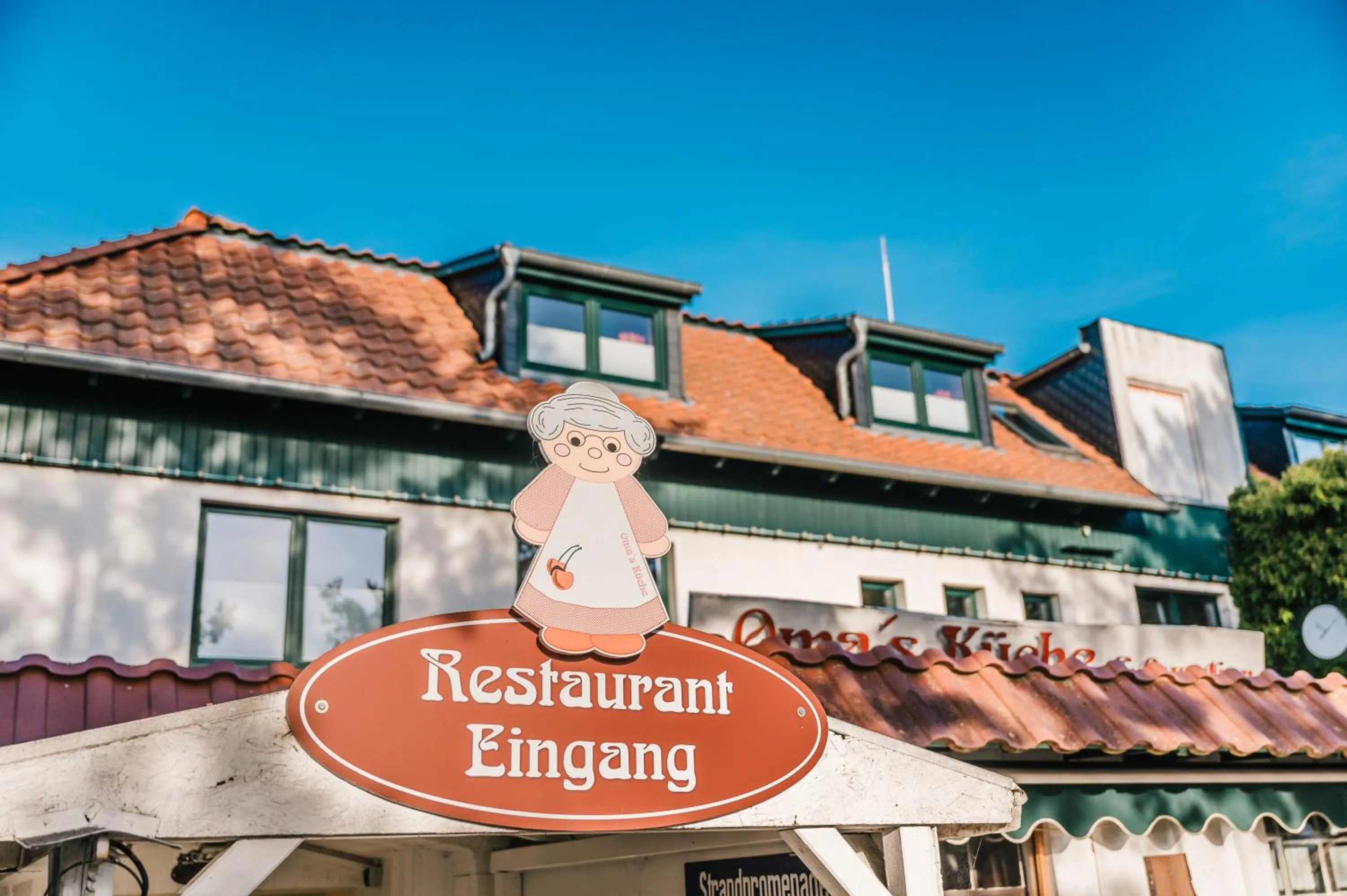 Property building in Oma's Küche & Quartier