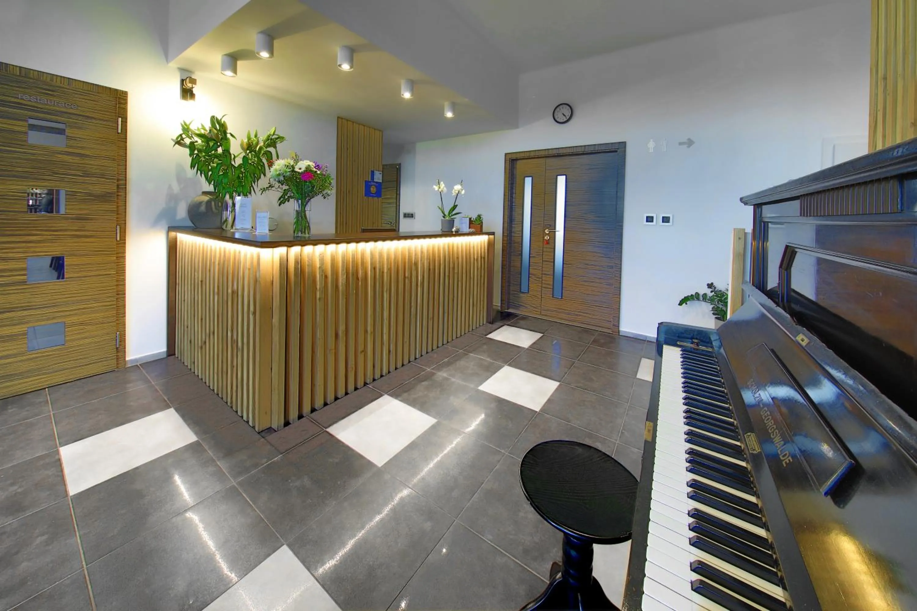 Lobby or reception in Hotel BRADA