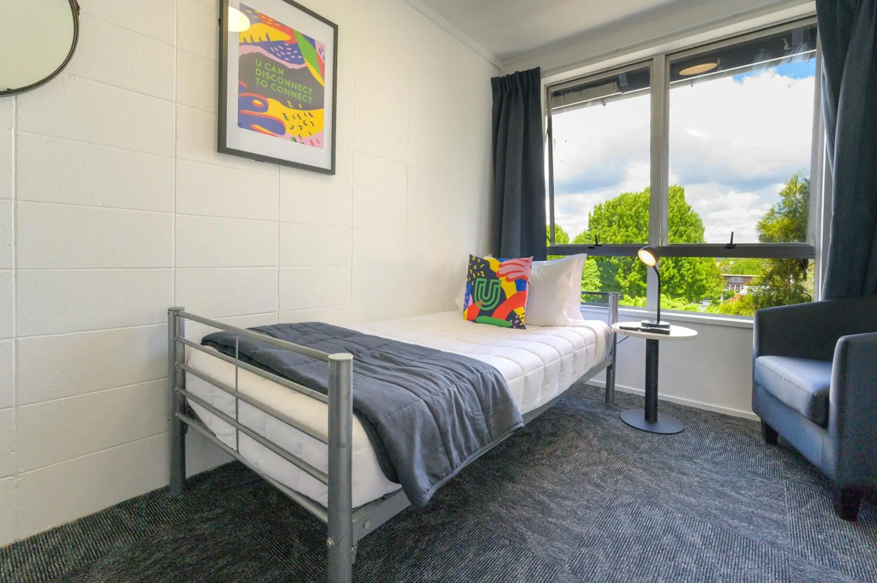 Single Room with Garden View in Urban Lounge Sleepery, SureStay Collection by BW Single Room with Garden View in Urban Lounge Sleepery, SureStay Collection by BW