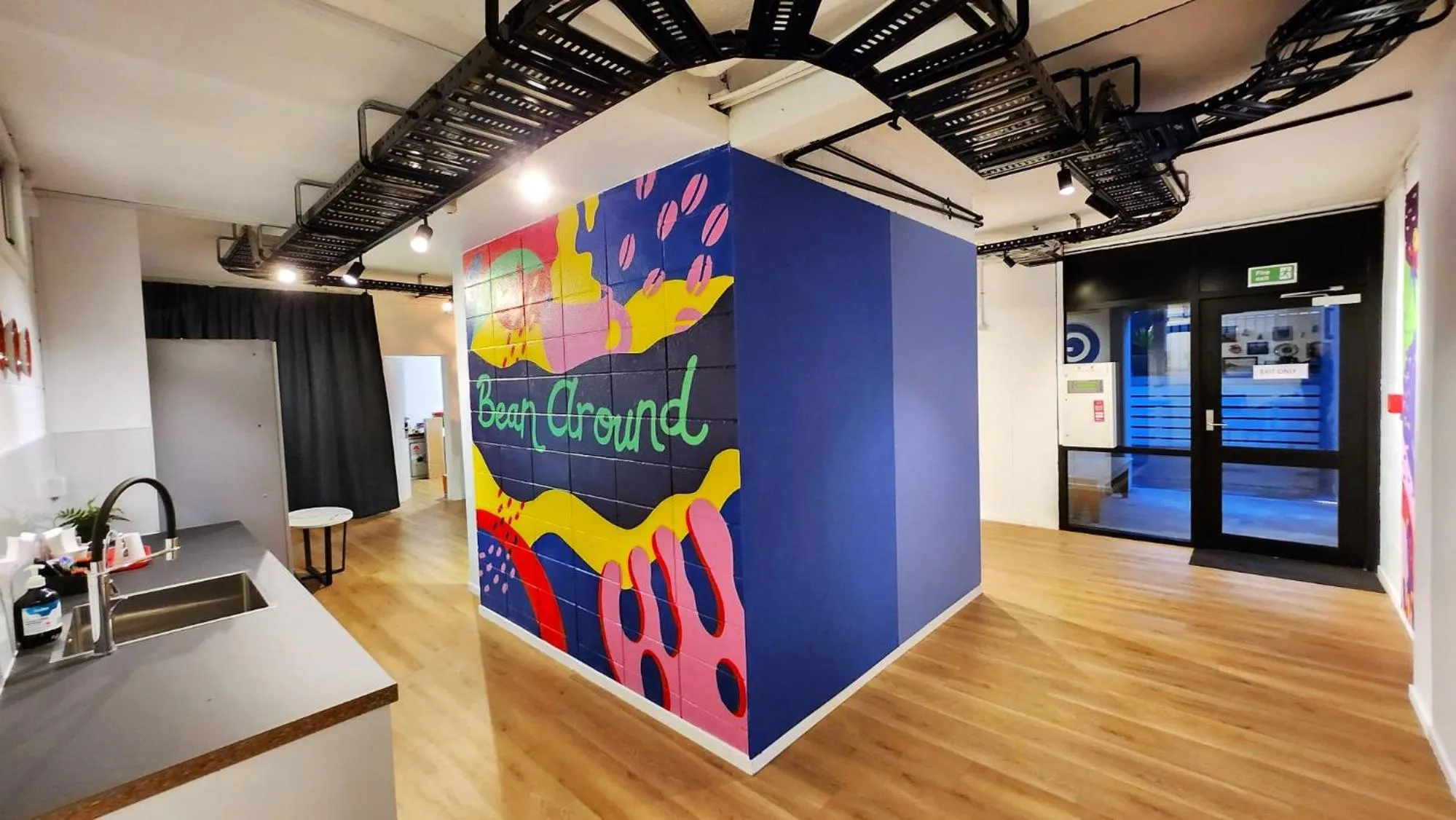 Lobby or reception in Urban Lounge Sleepery, SureStay Collection by BW