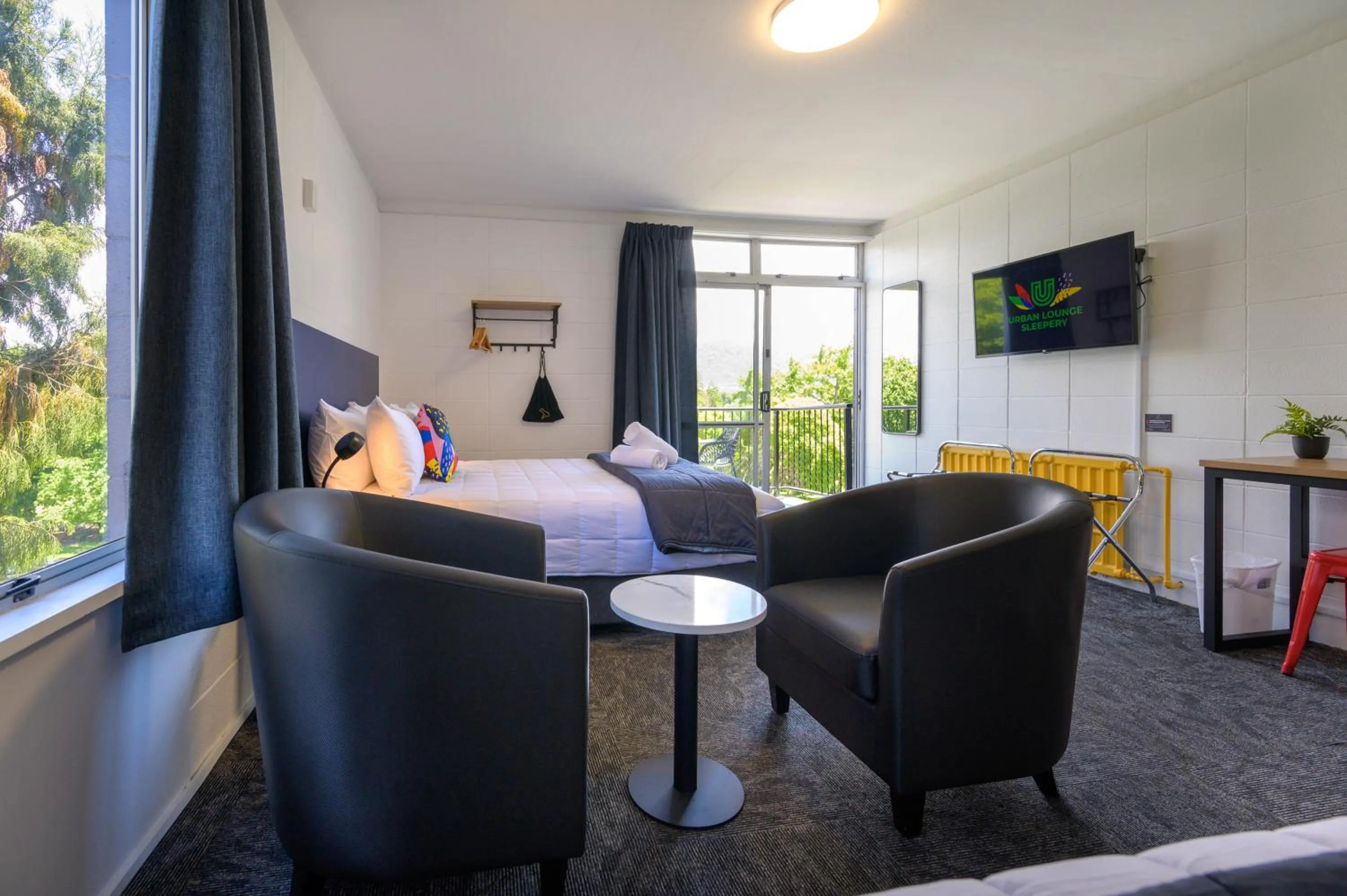 Bed in Urban Lounge Sleepery, SureStay Collection by BW