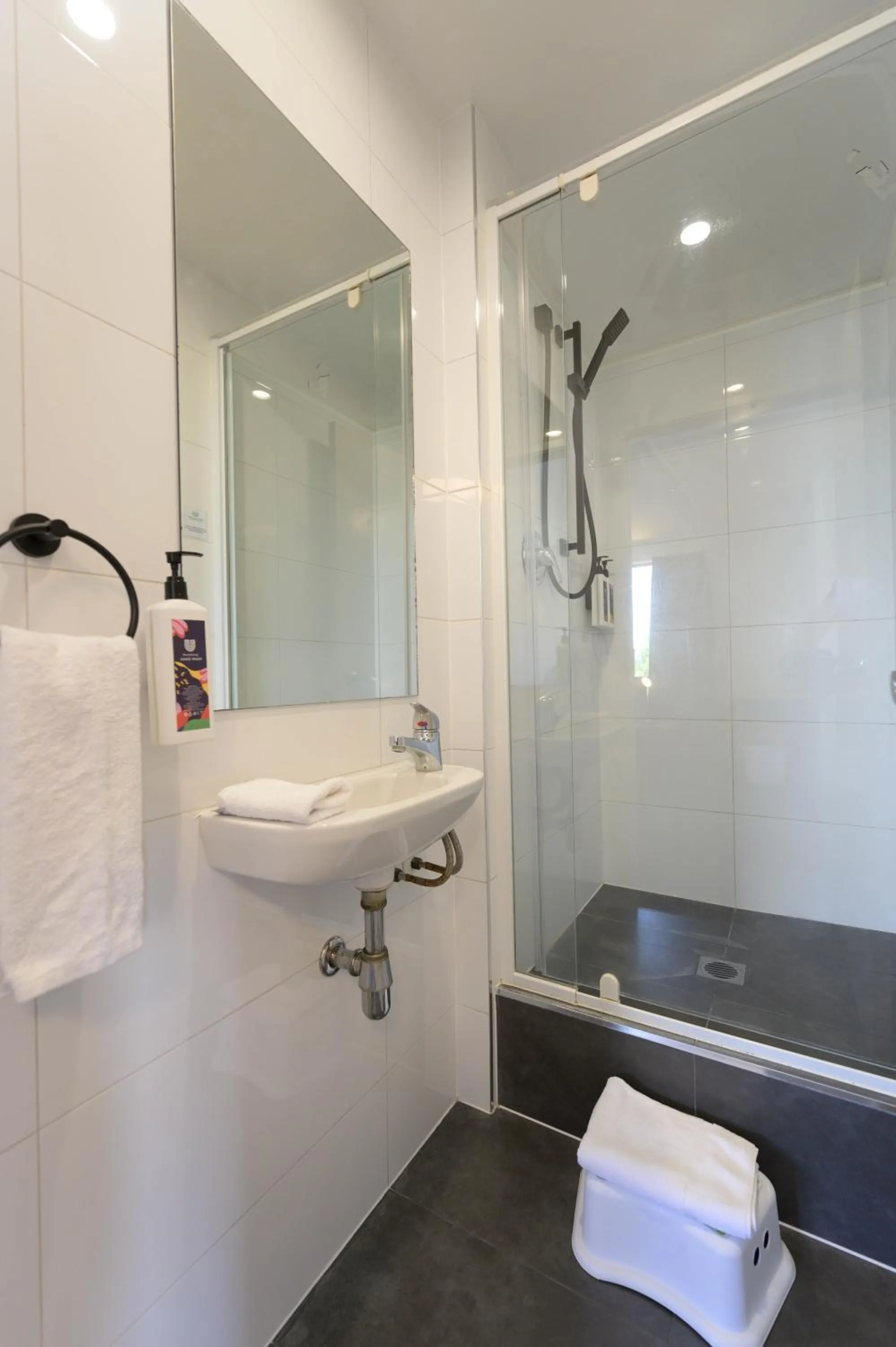 Bathroom in Urban Lounge Sleepery, SureStay Collection by BW