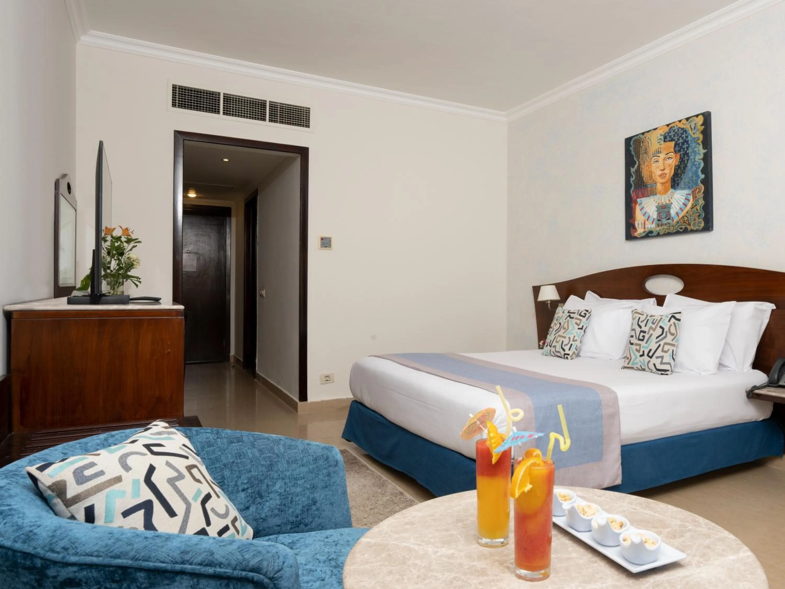 Bed in Stella Gardens Resort & Spa, Makadi Bay