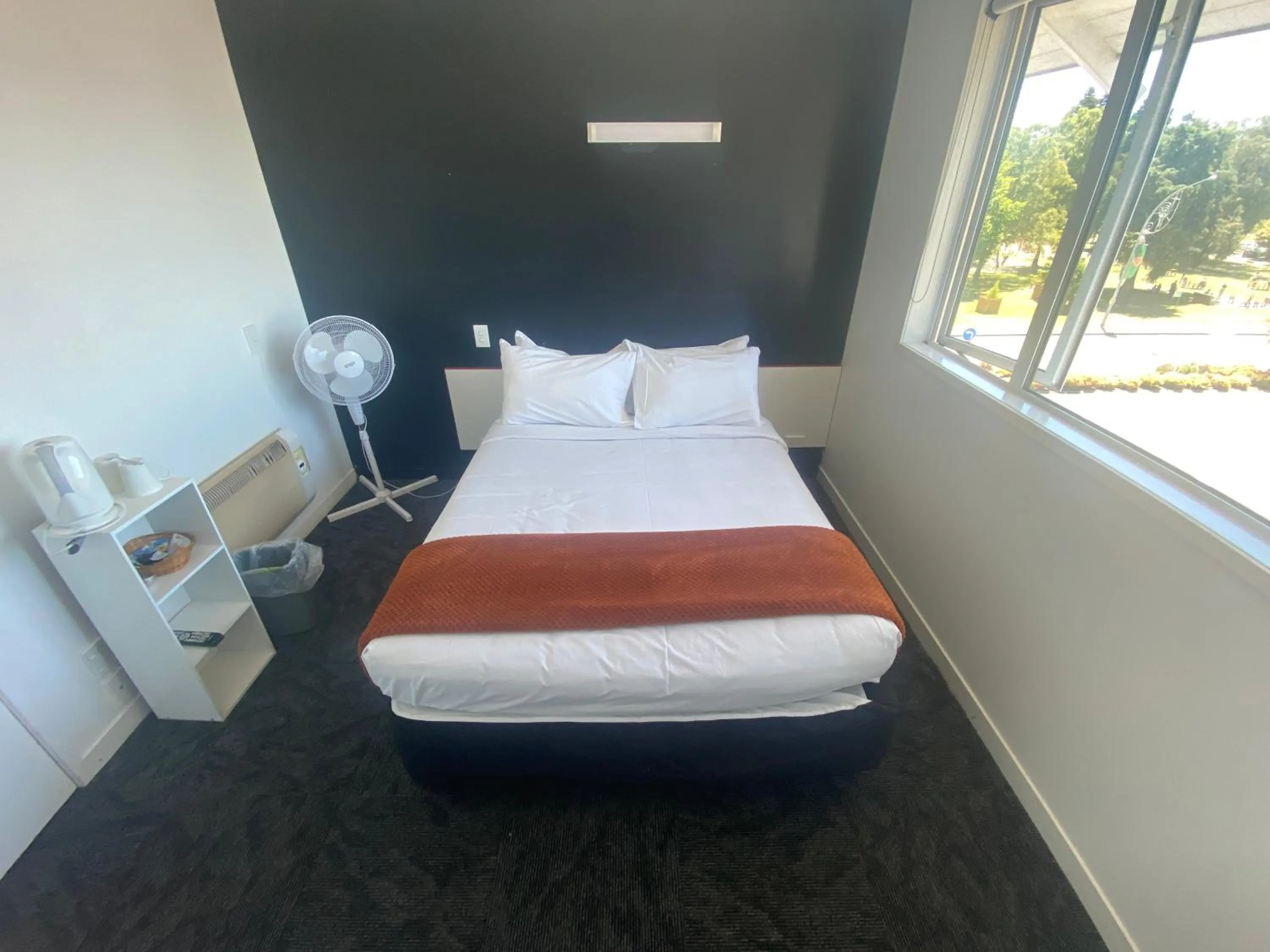 Bed in Based by the Lake