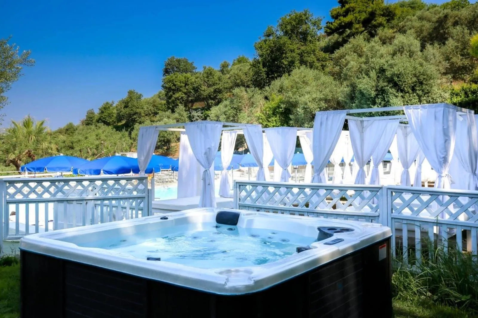 Hot Tub in Hotel & Spa Relais Freedom Club