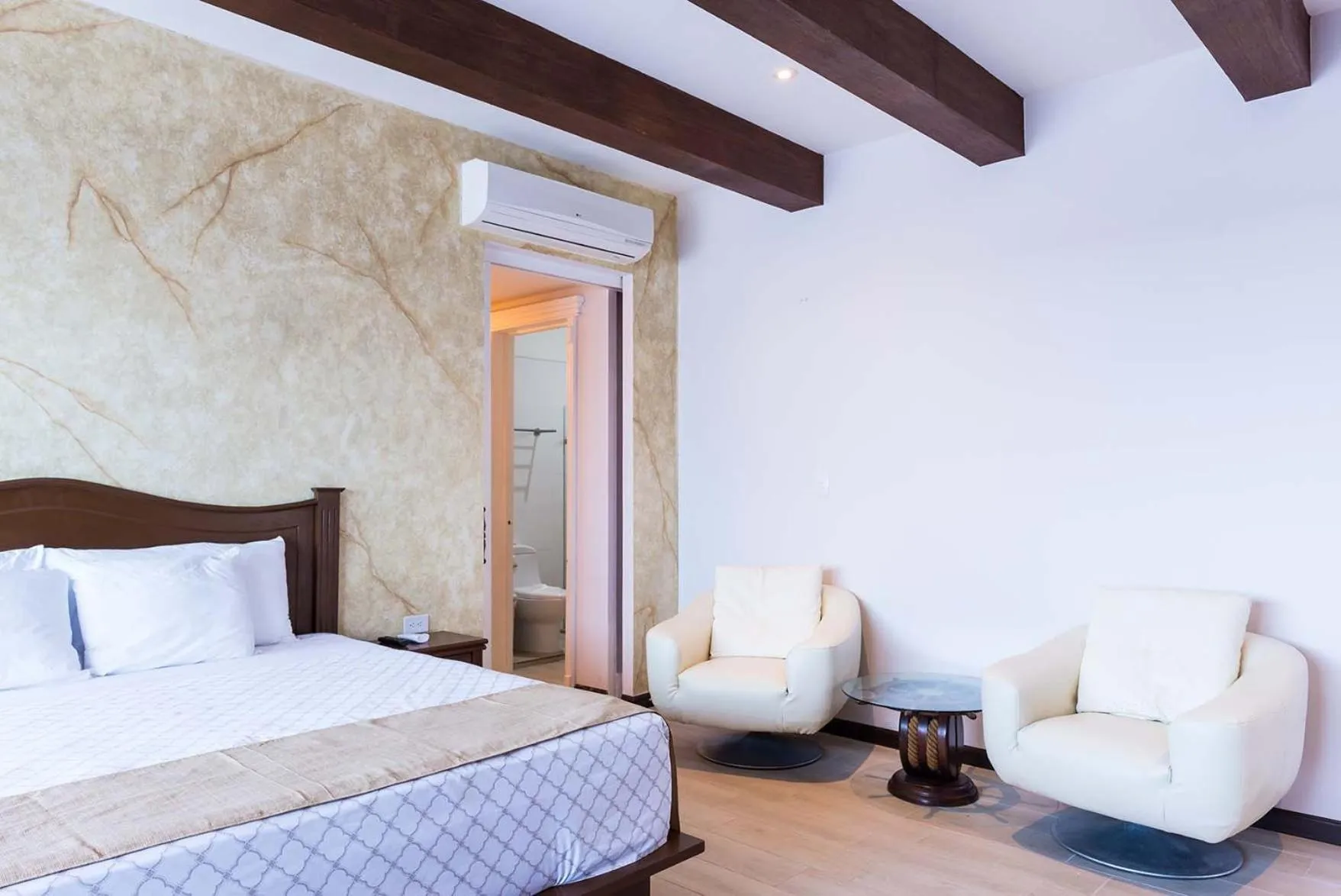 Photo of the whole room, Bed in Casa Barco Hotel Boutique