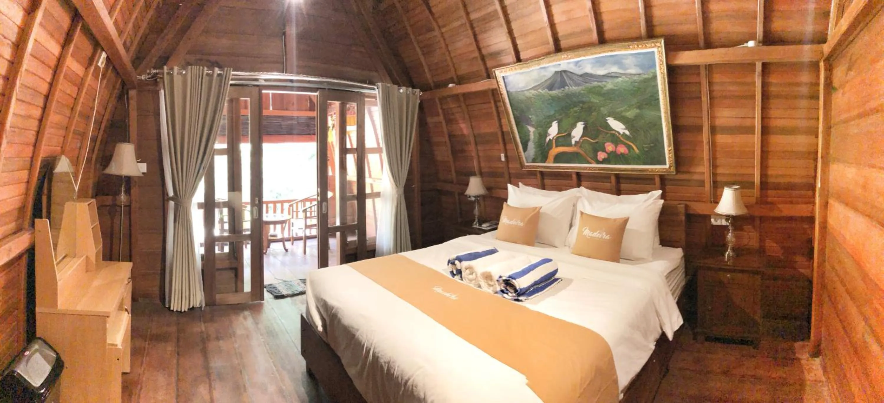 Bed in Madeira Inn Villa by Bukit Vista