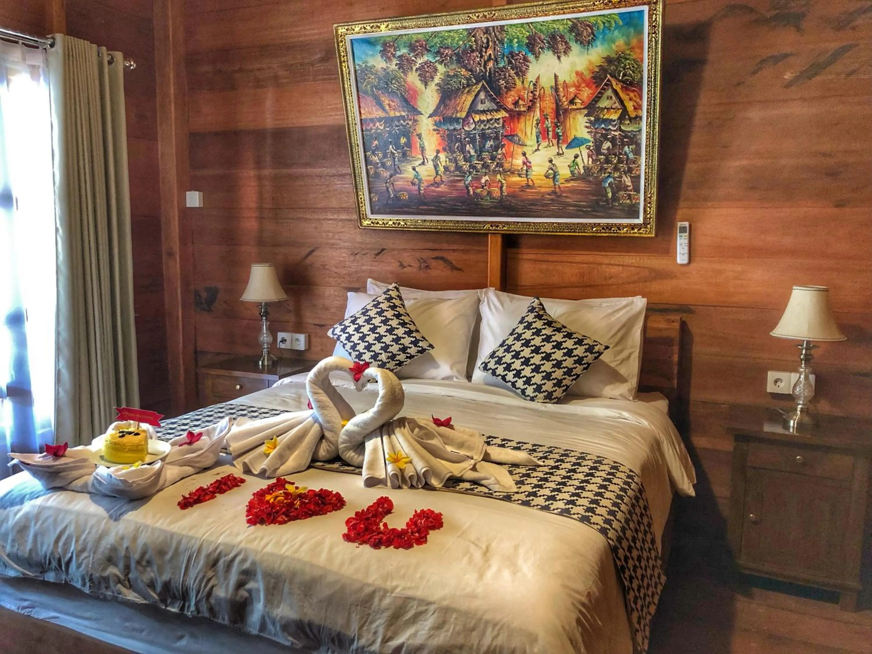 Bed in Madeira Inn Villa by Bukit Vista