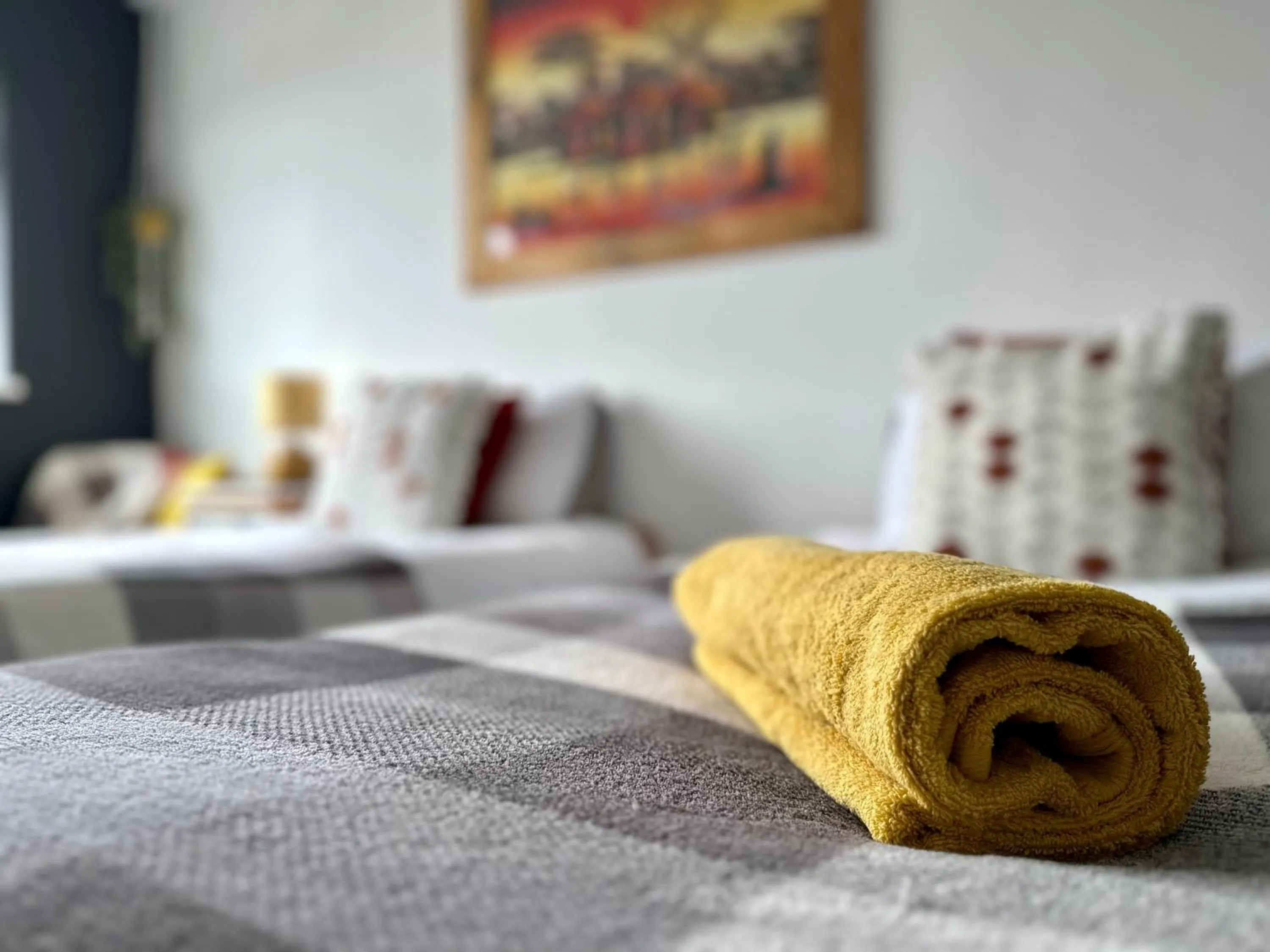 Bedroom, Bed in Breakers Guest House