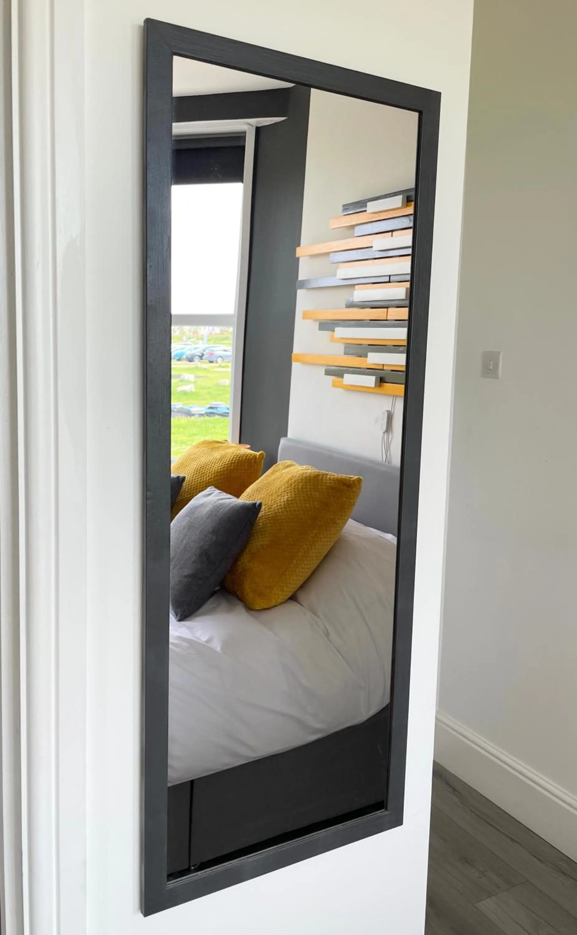 View (from property/room), Bed in Breakers Guest House