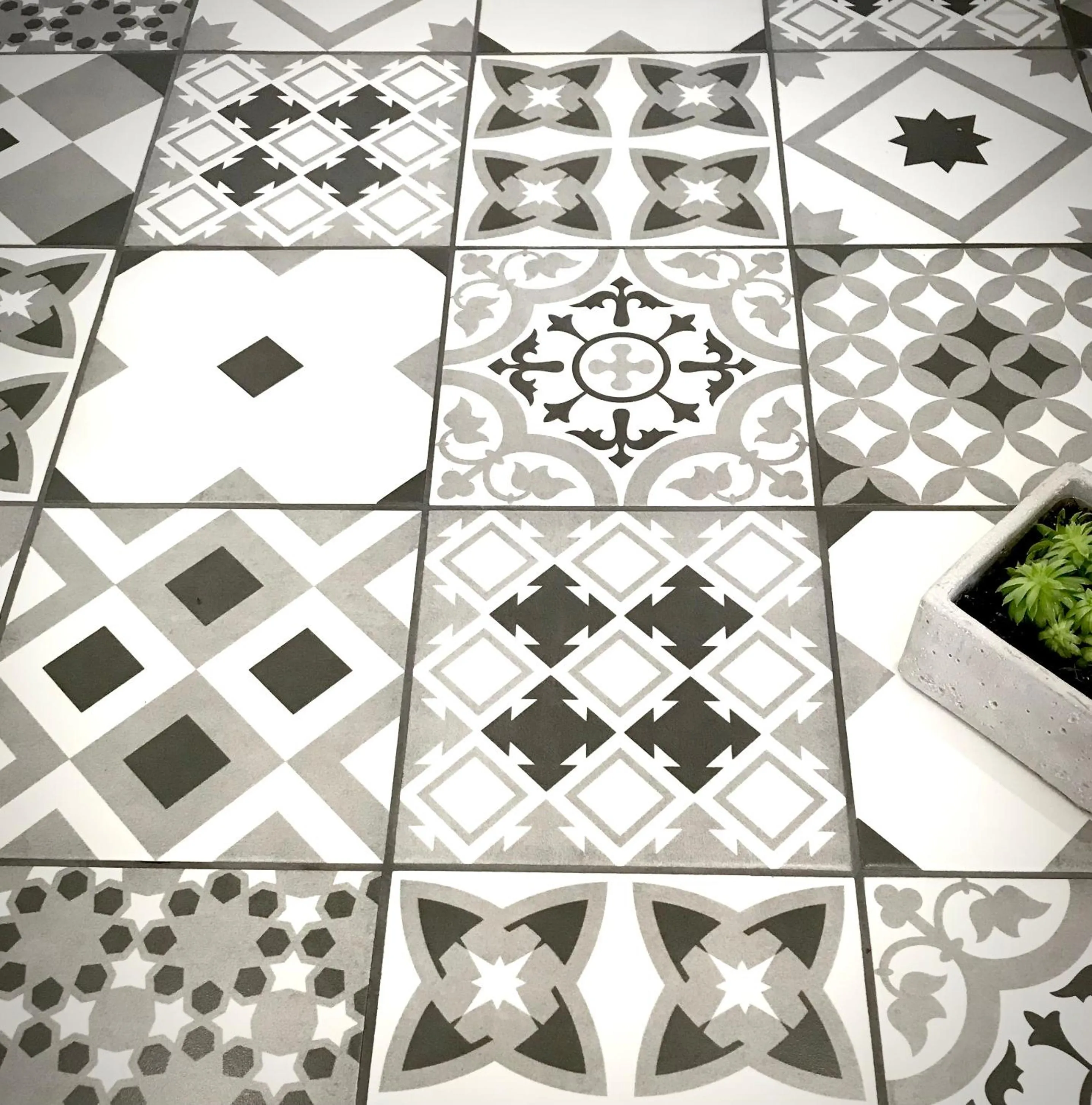 Bathroom in Breakers Guest House