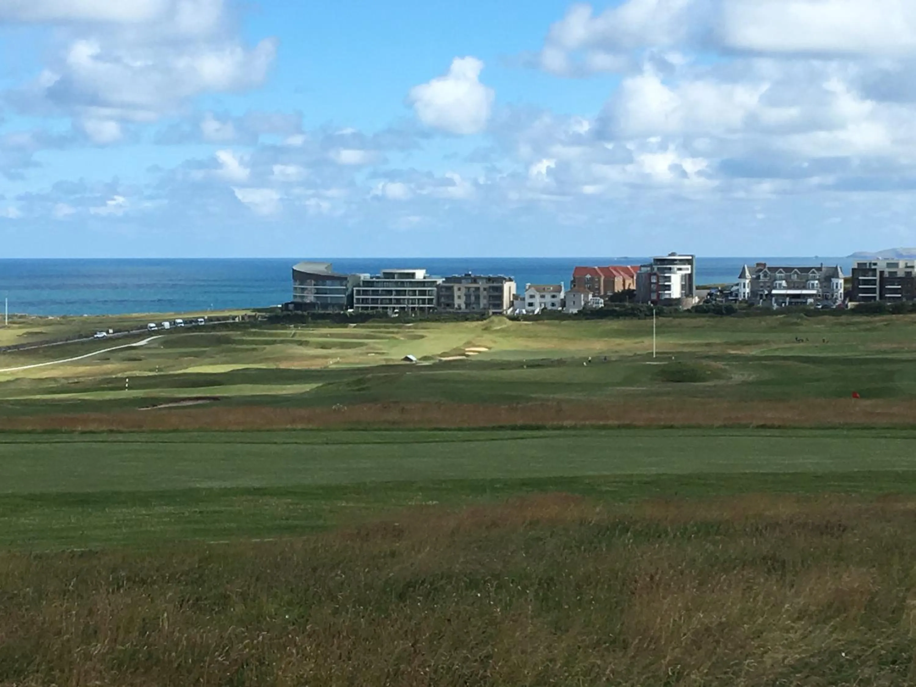 Golfcourse in Breakers Guest House
