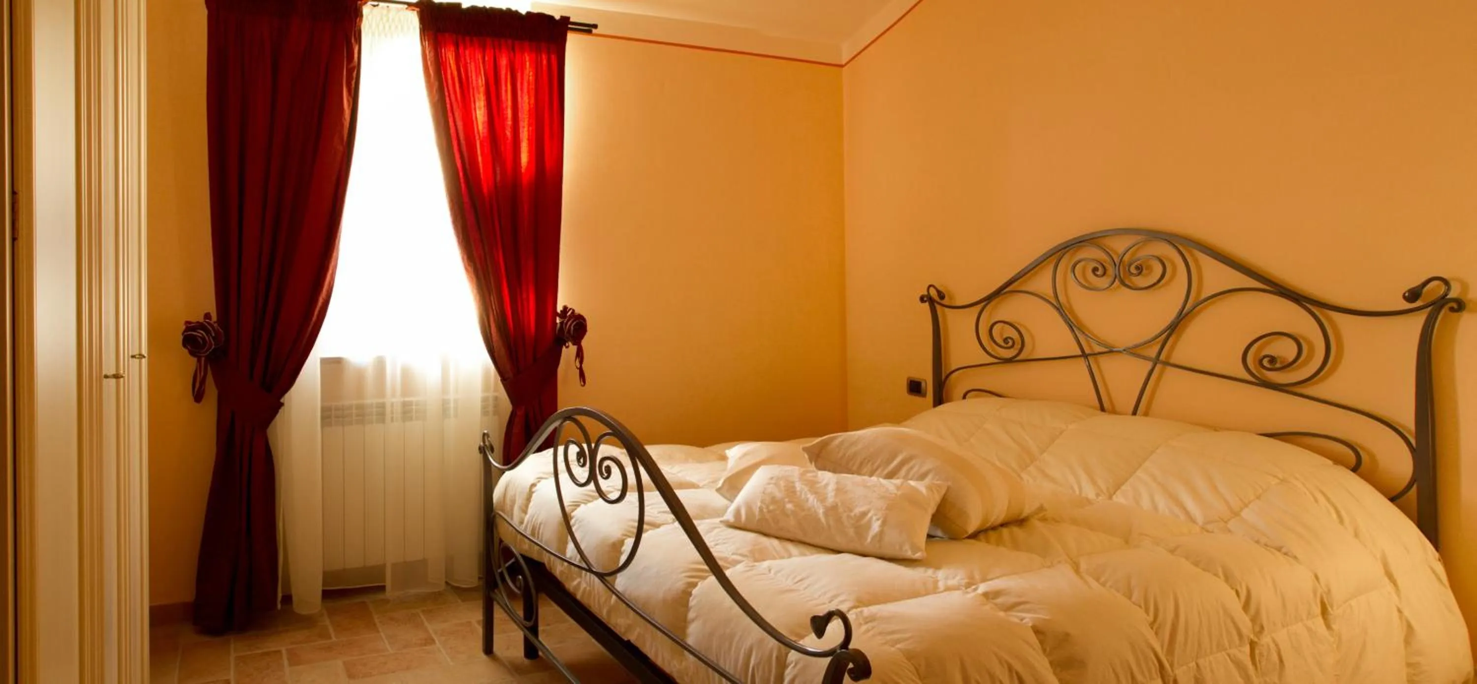 Bedroom, Bed in Villa Degli Ulivi