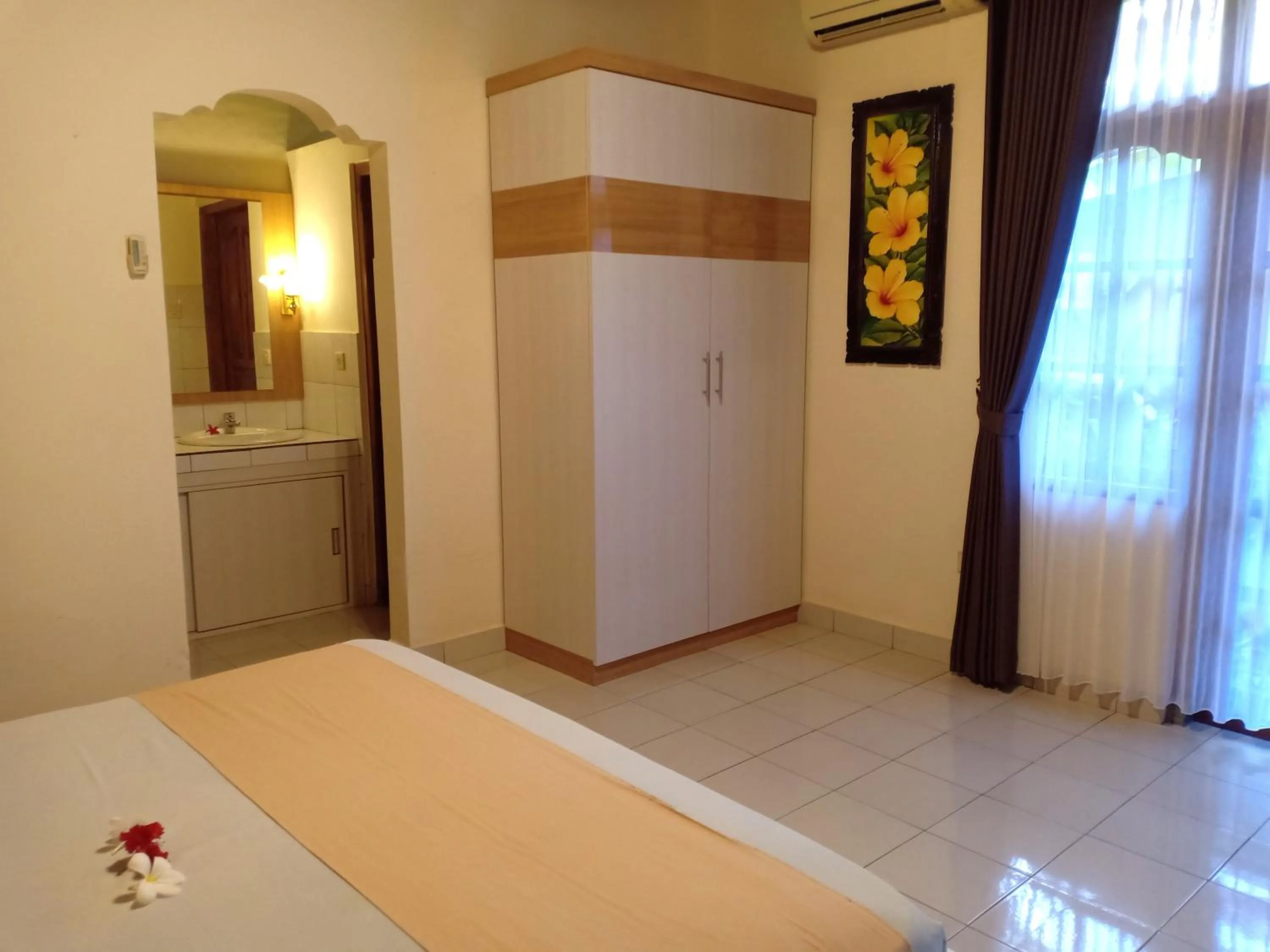 Decorative detail, Bed in Sawah Lovina