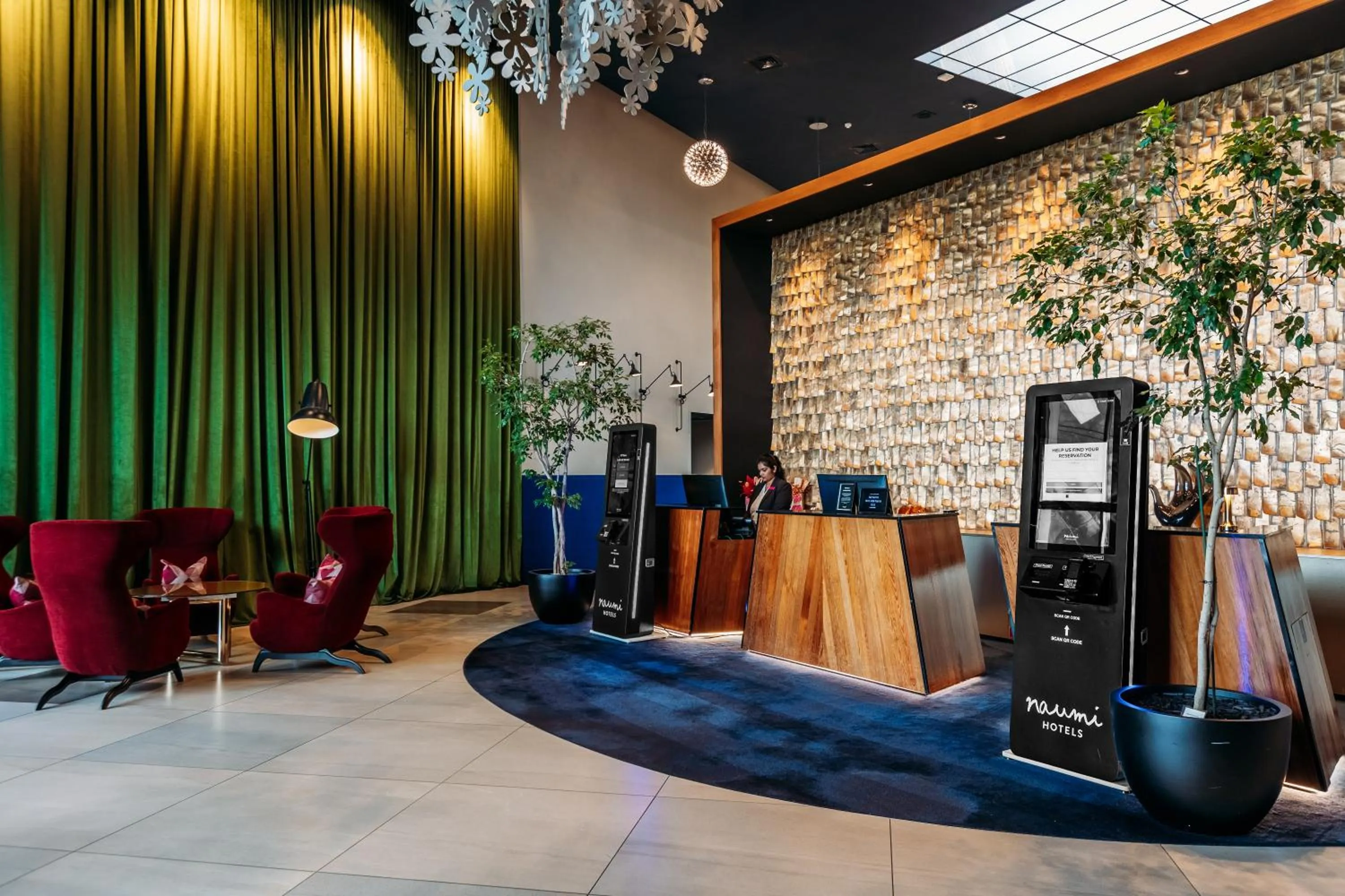 Lobby or reception in Naumi Hotel Auckland Airport