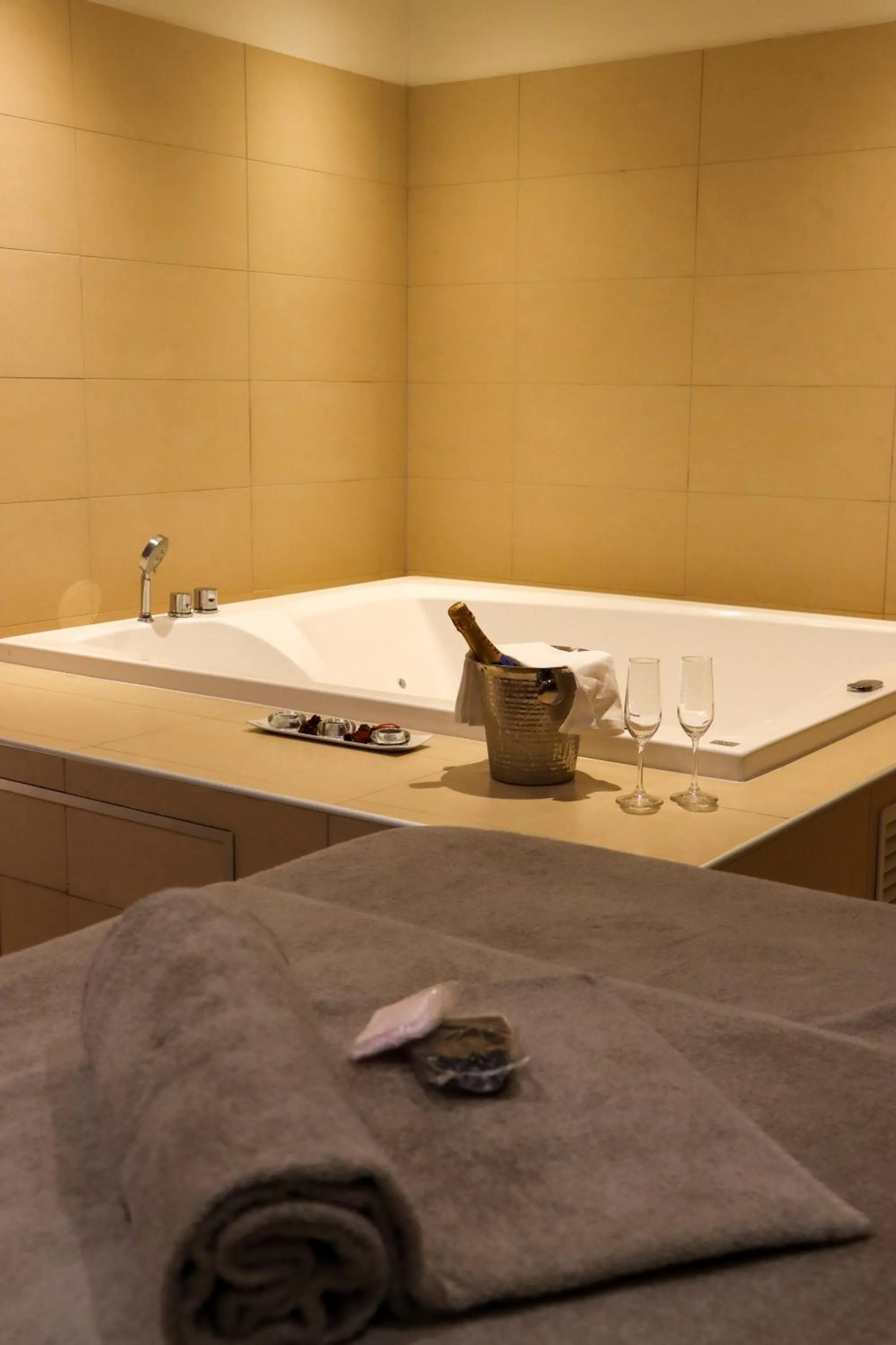 Hot Tub in Seven Park Hotel Lake Como - Adults Only