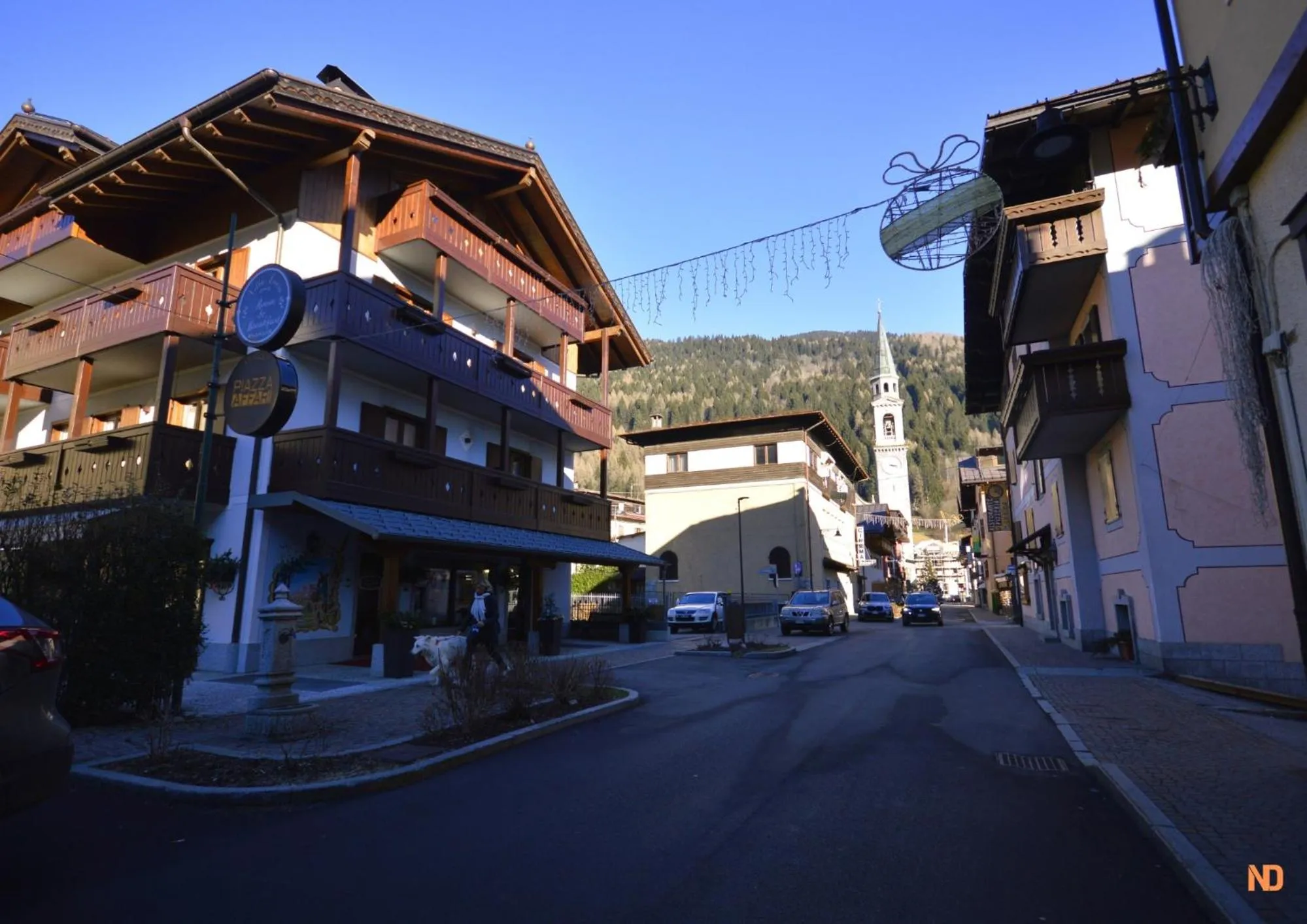 Property building in Villa Lucin