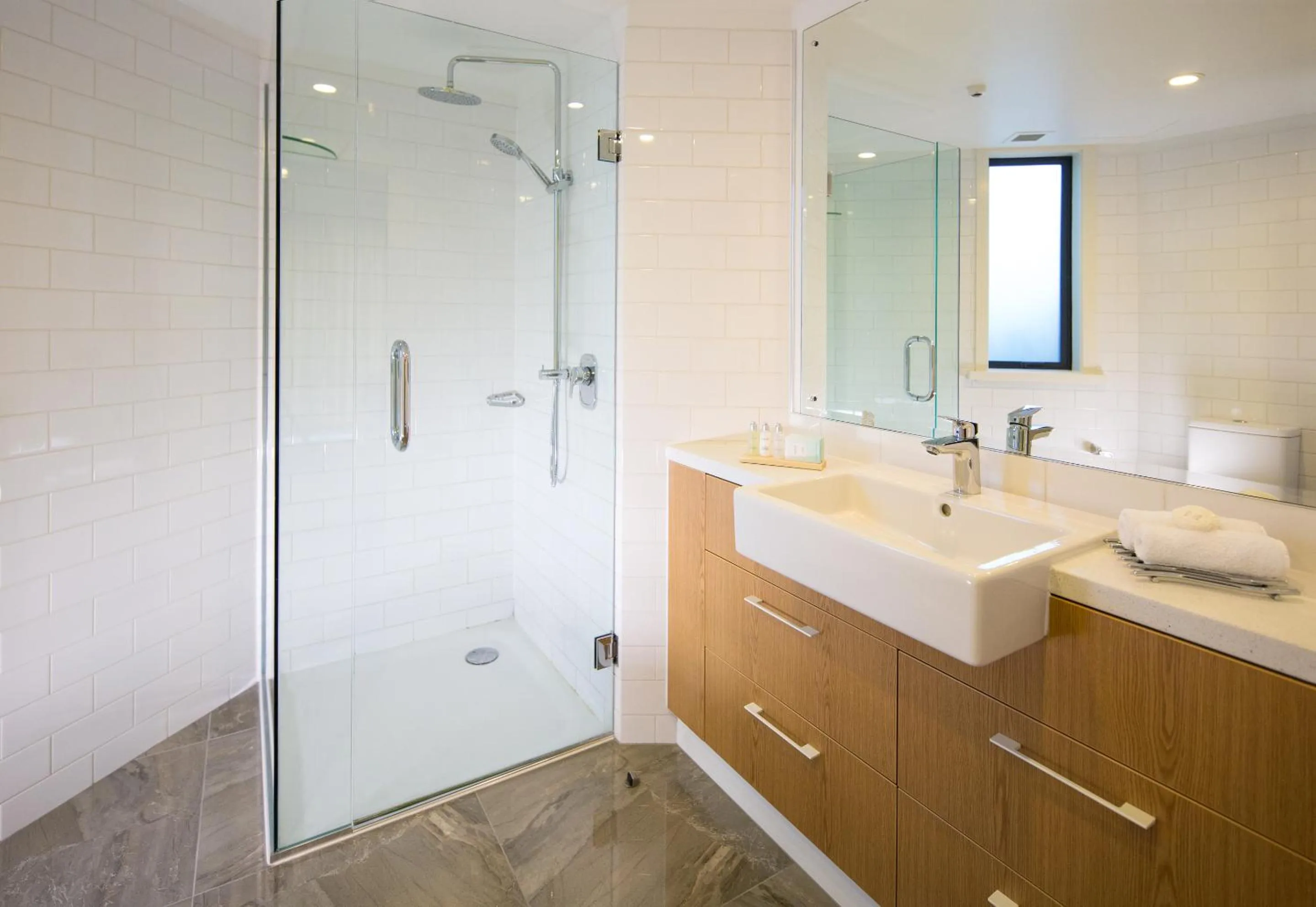 Shower in Villa Del Lago