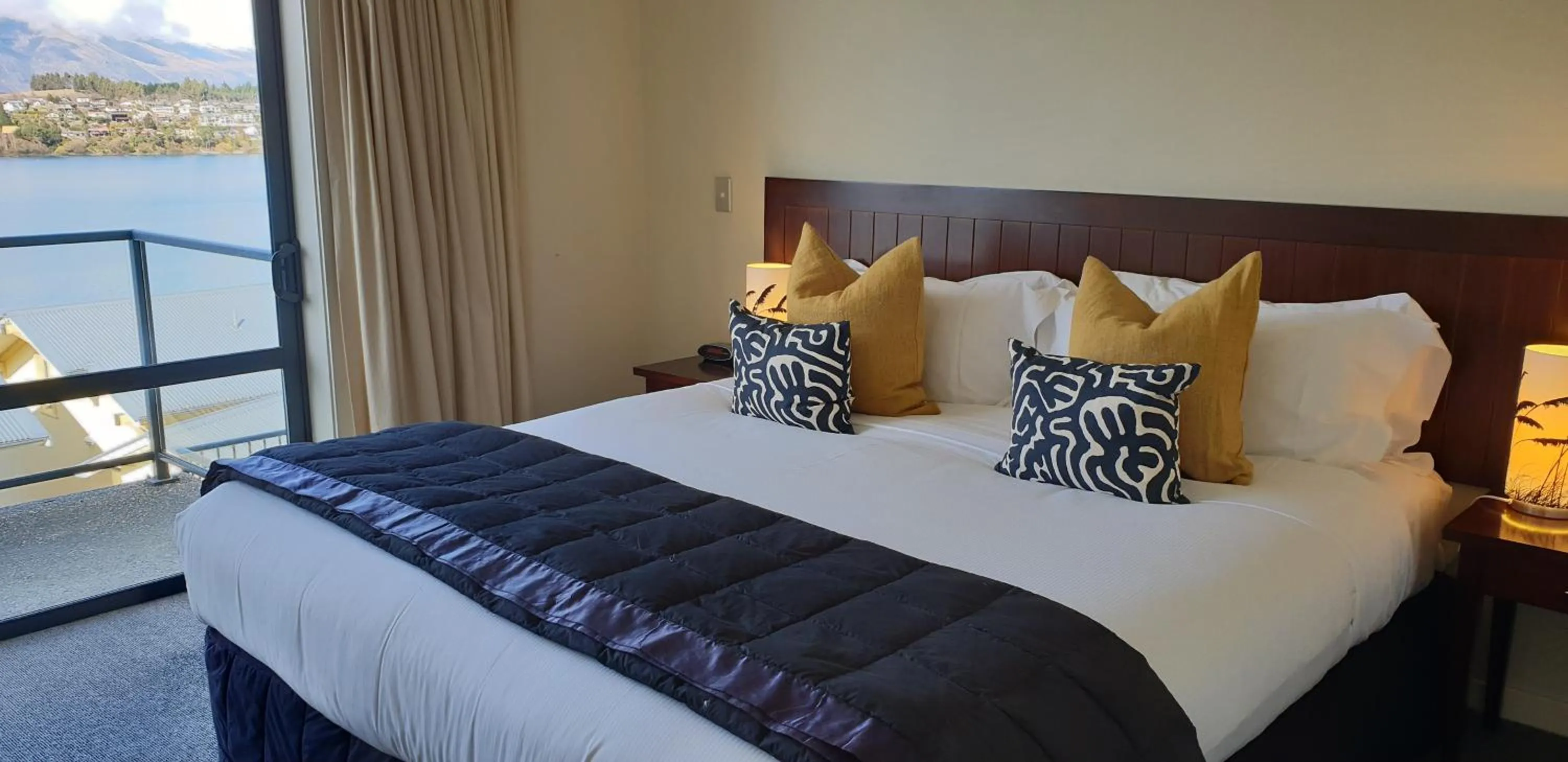 Bedroom in Villa Del Lago