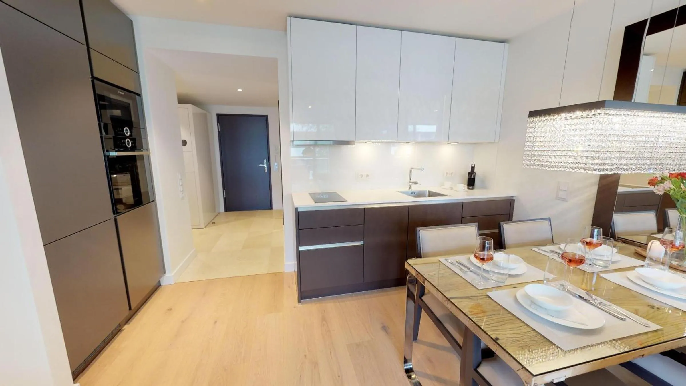 White Pearl Apartment 2.13