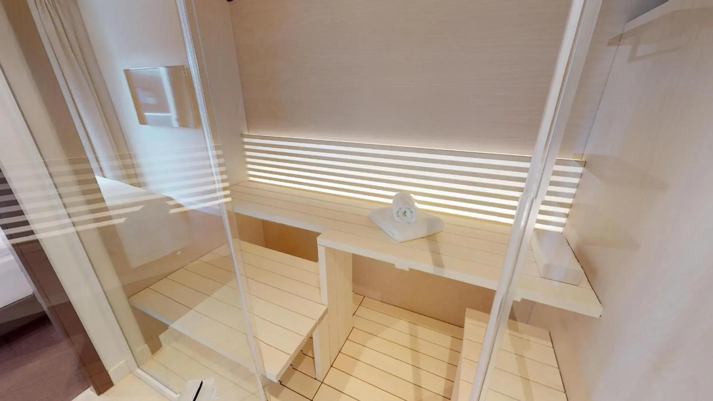 White Pearl Apartment 3.01 White Pearl Apartment 3.01