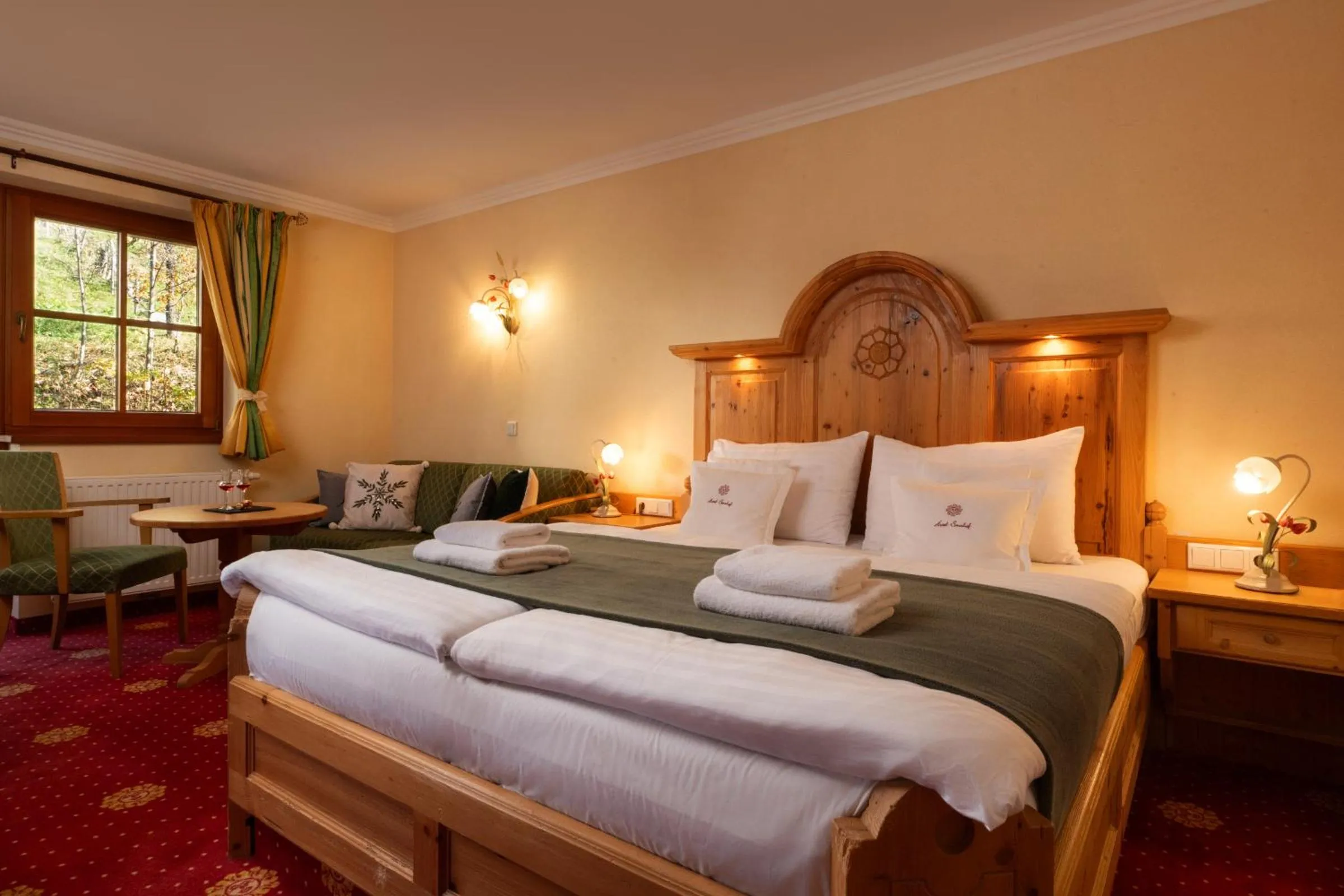 Bedroom, Bed in Sonnhof am Hochkönig