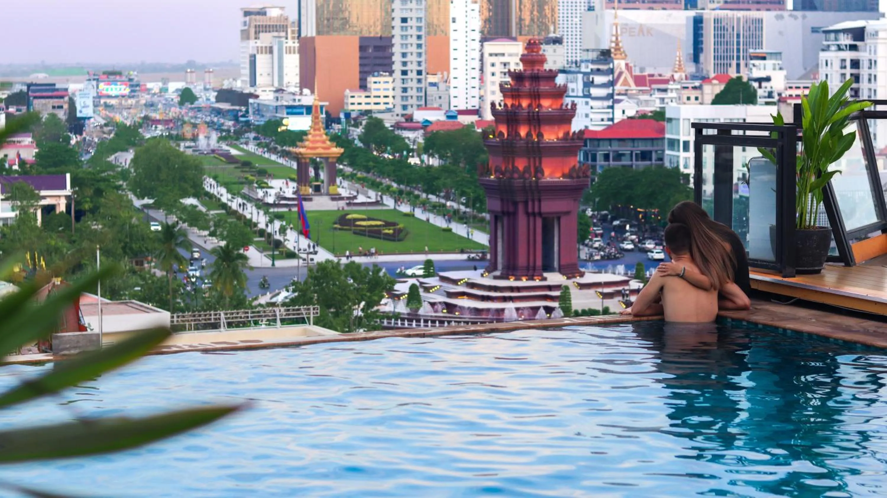 Swimming pool in Phnom Penh 51 Hotel & Residences