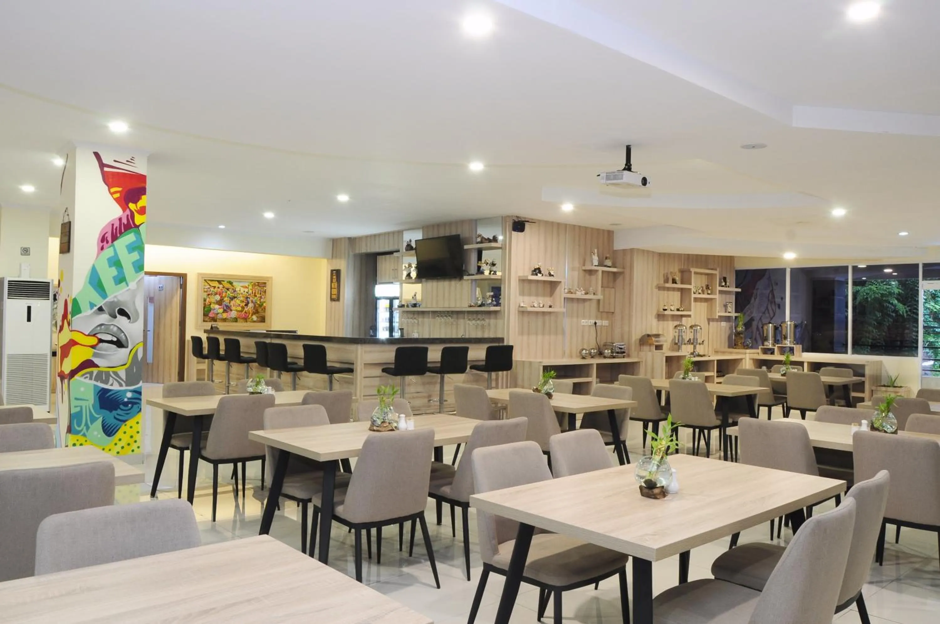 Dining area in Graha SUMSEL