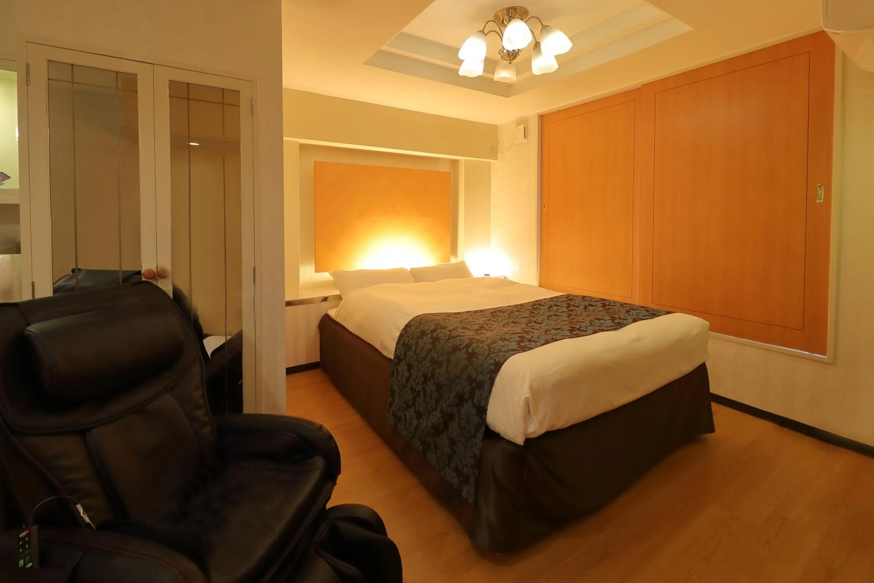 Photo of the whole room, Bed in Hotel Fine Olive Kyoto Yamashina (Adult Only)