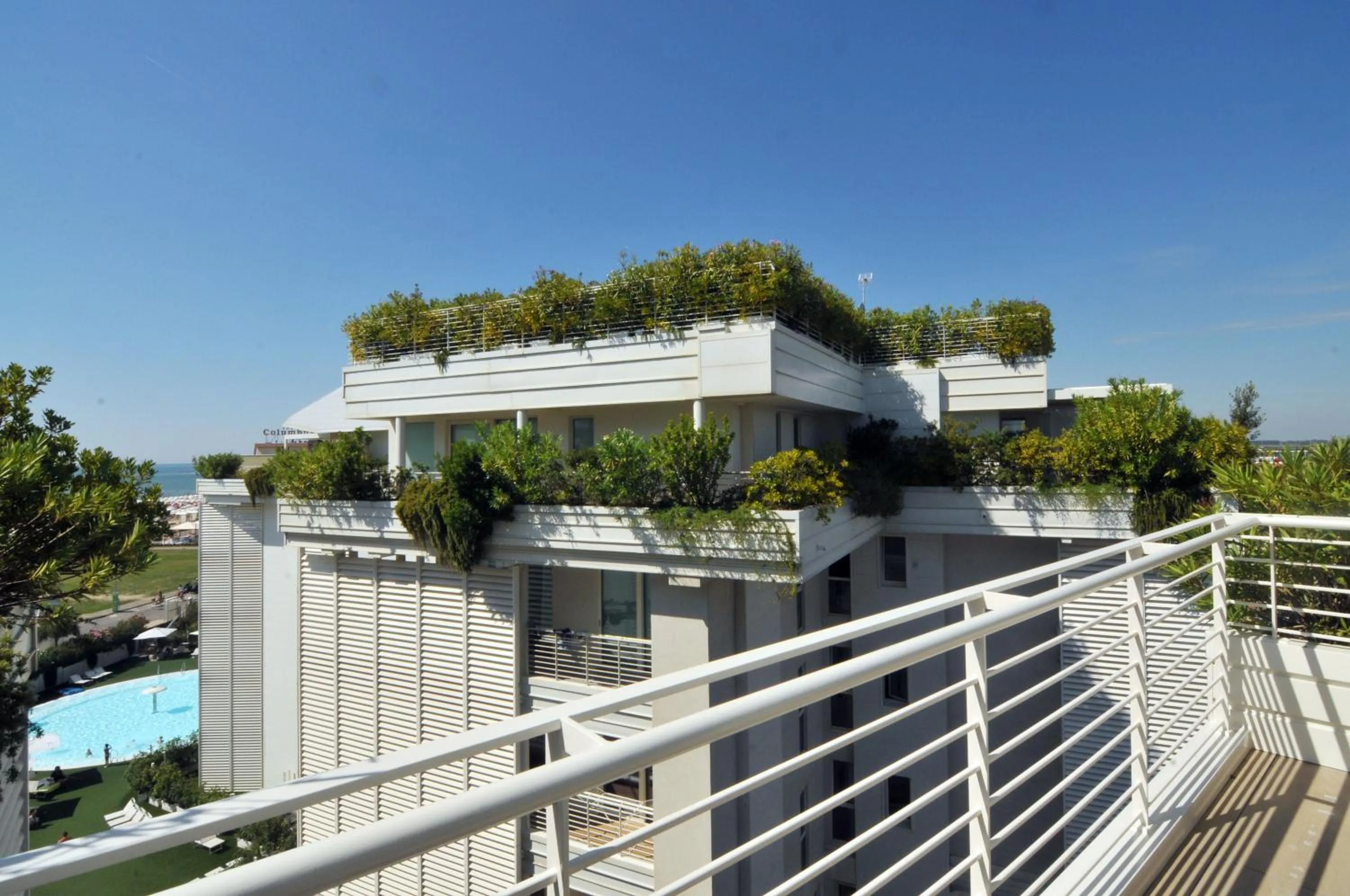 Property building in Marina Verde Resort Official