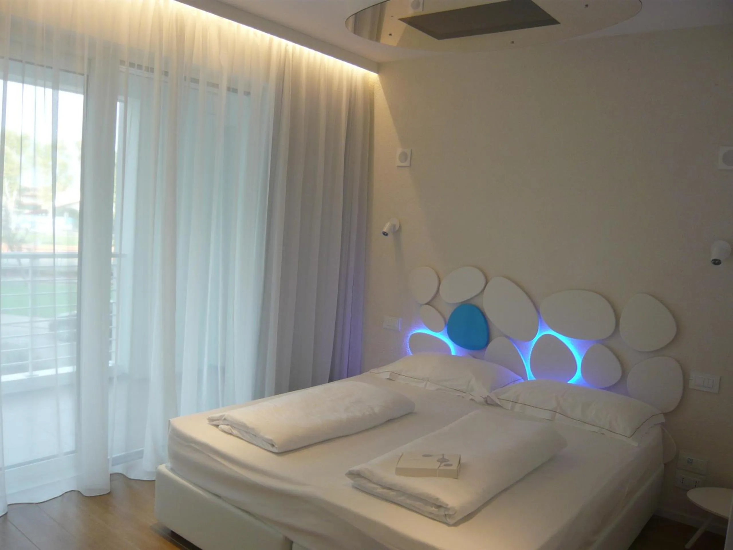 Bedroom, Bed in Marina Verde Resort Official