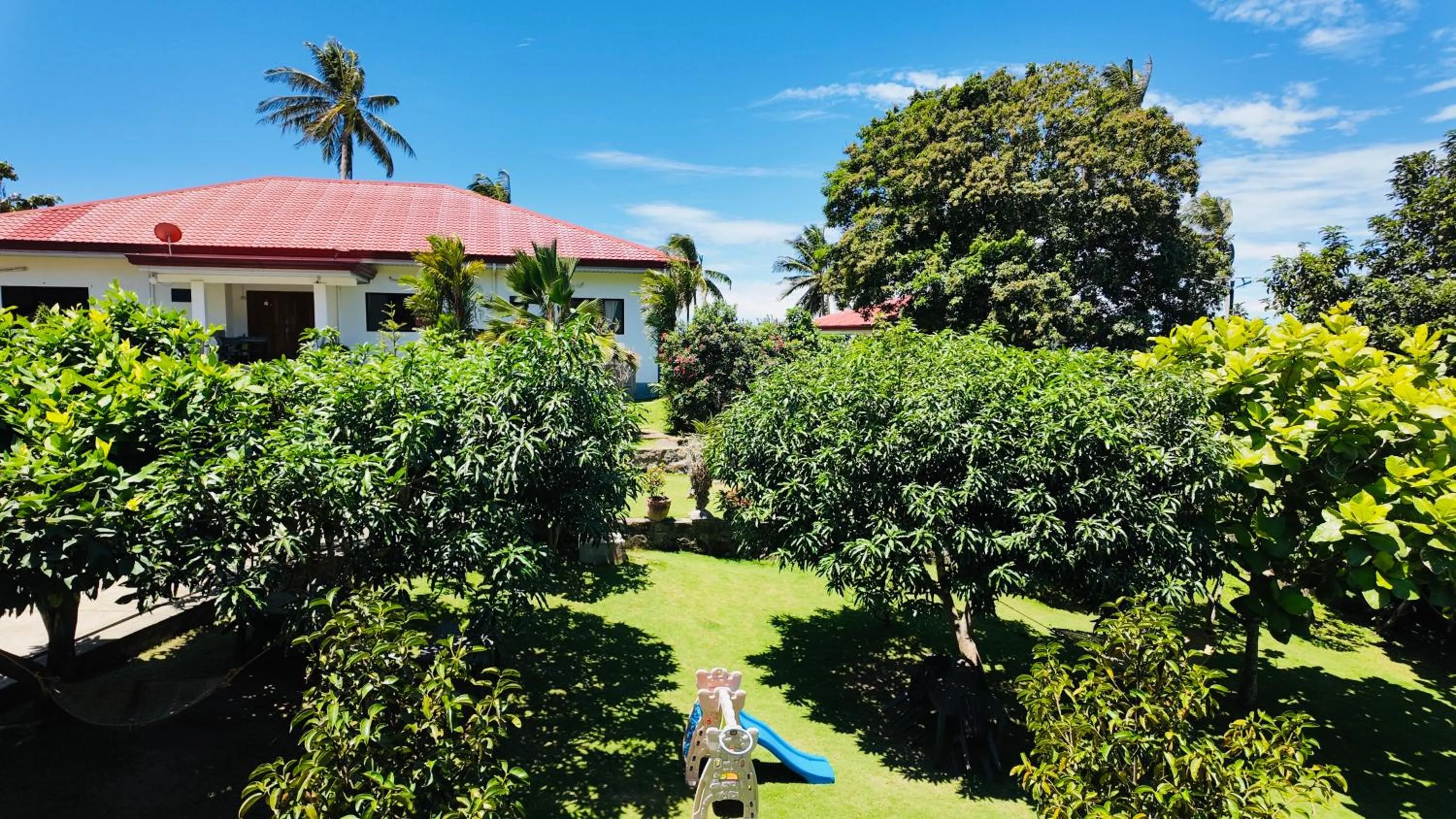 Property building in Tongatok Cliff Resort