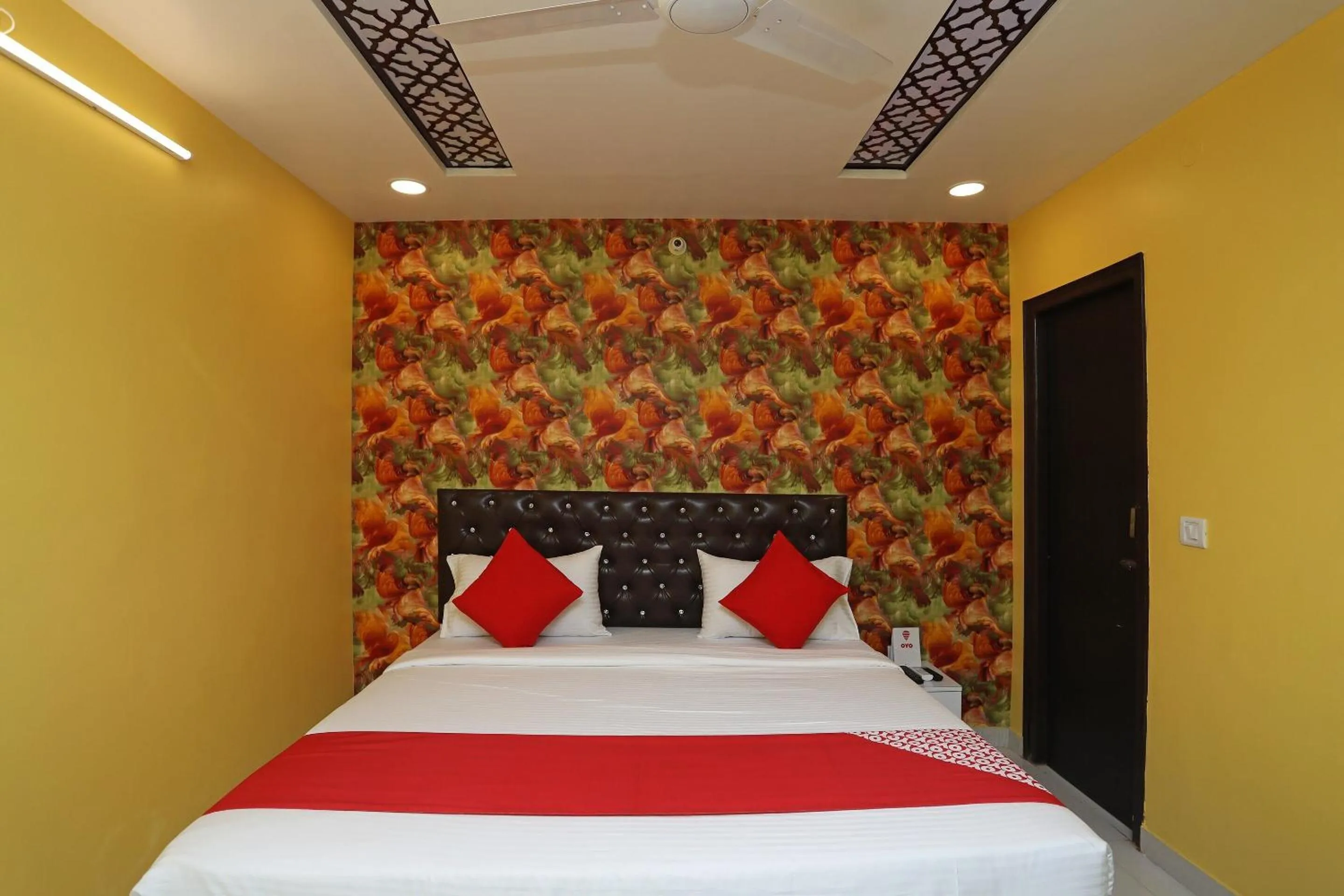 Bedroom in Super Hotel O Richa Grand