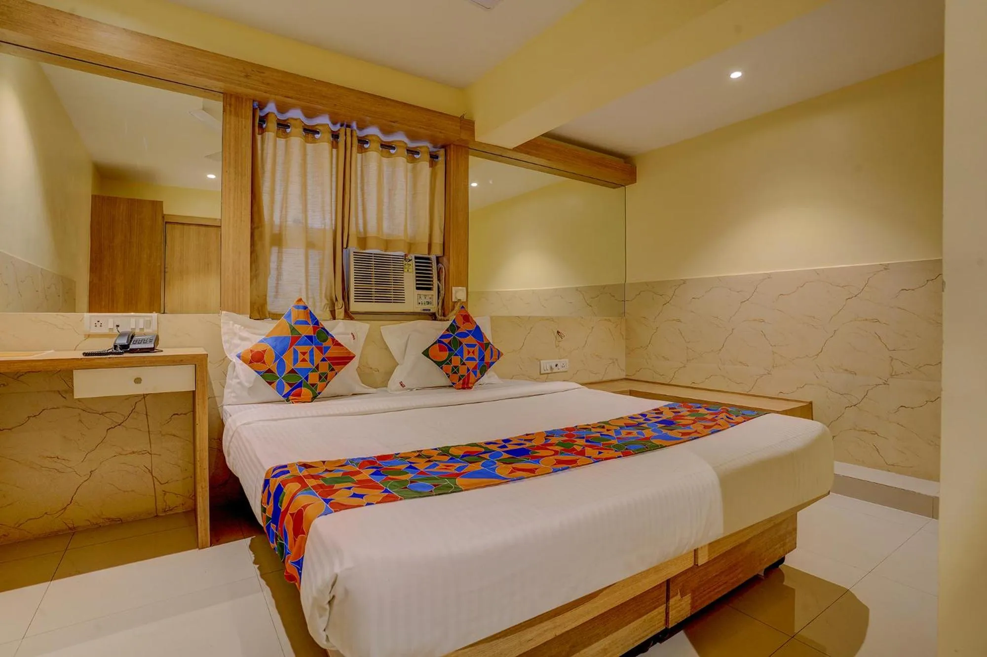 Bed in FabHotel Starwood Residency - 100M From Dr DY Patil Stadium